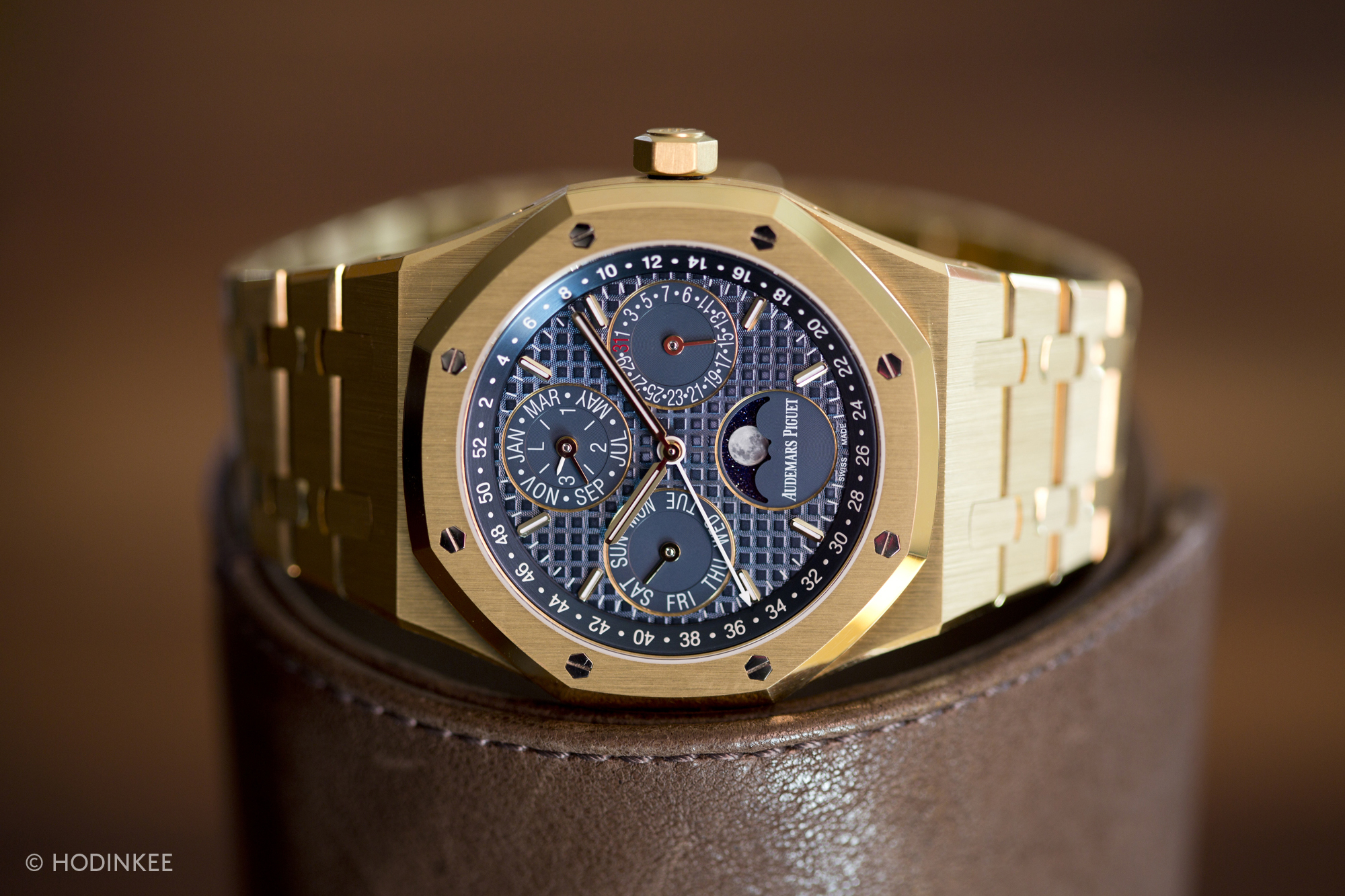 Watch Audemars Piguet Royal Oak Perpetual Calendar  Royal Oak  26574BA.OO.1220BA.01 Yellow Gold - Blue Dial - Yellow Gold