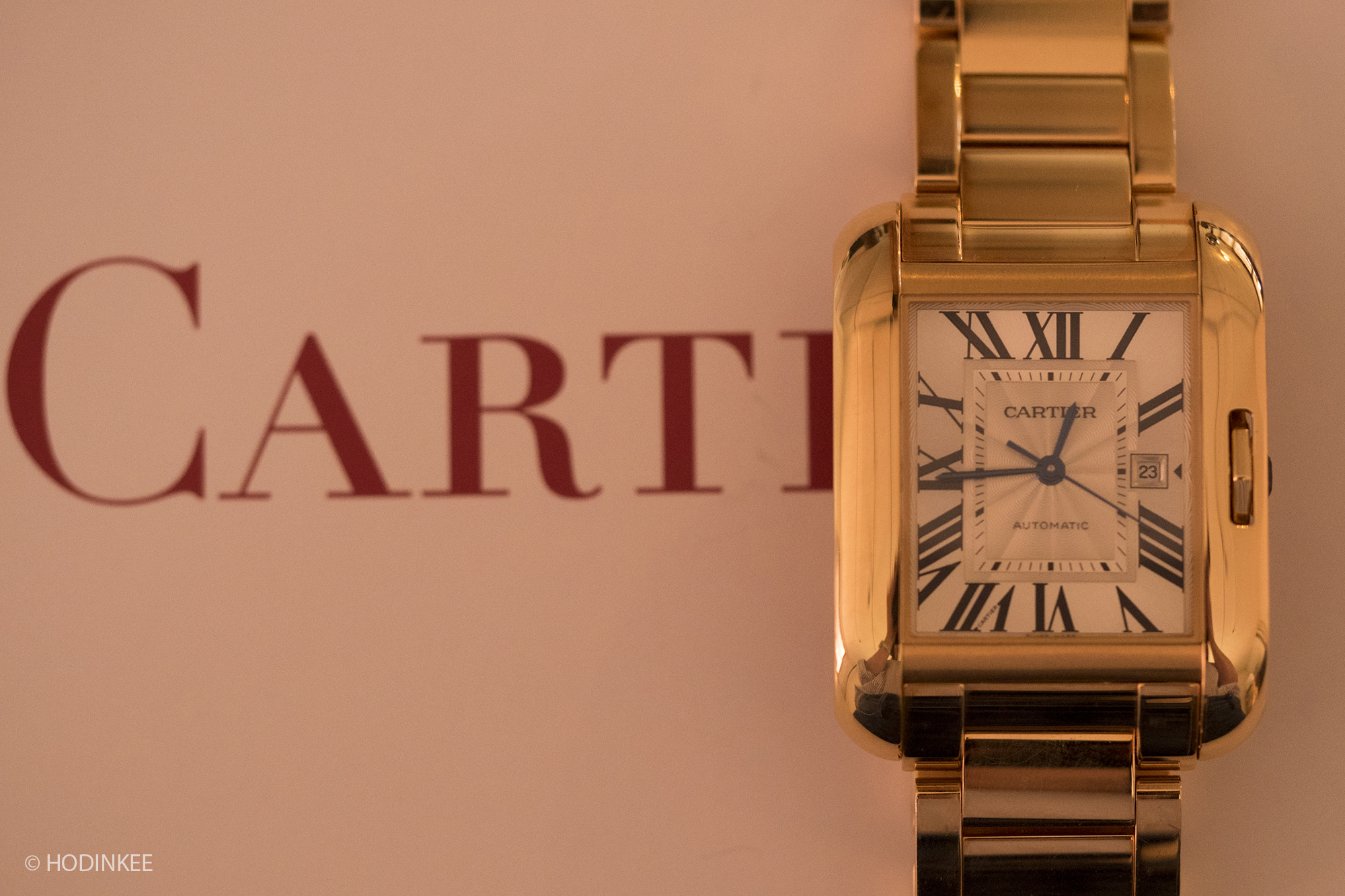 Cartier tank anglaise on sale gold