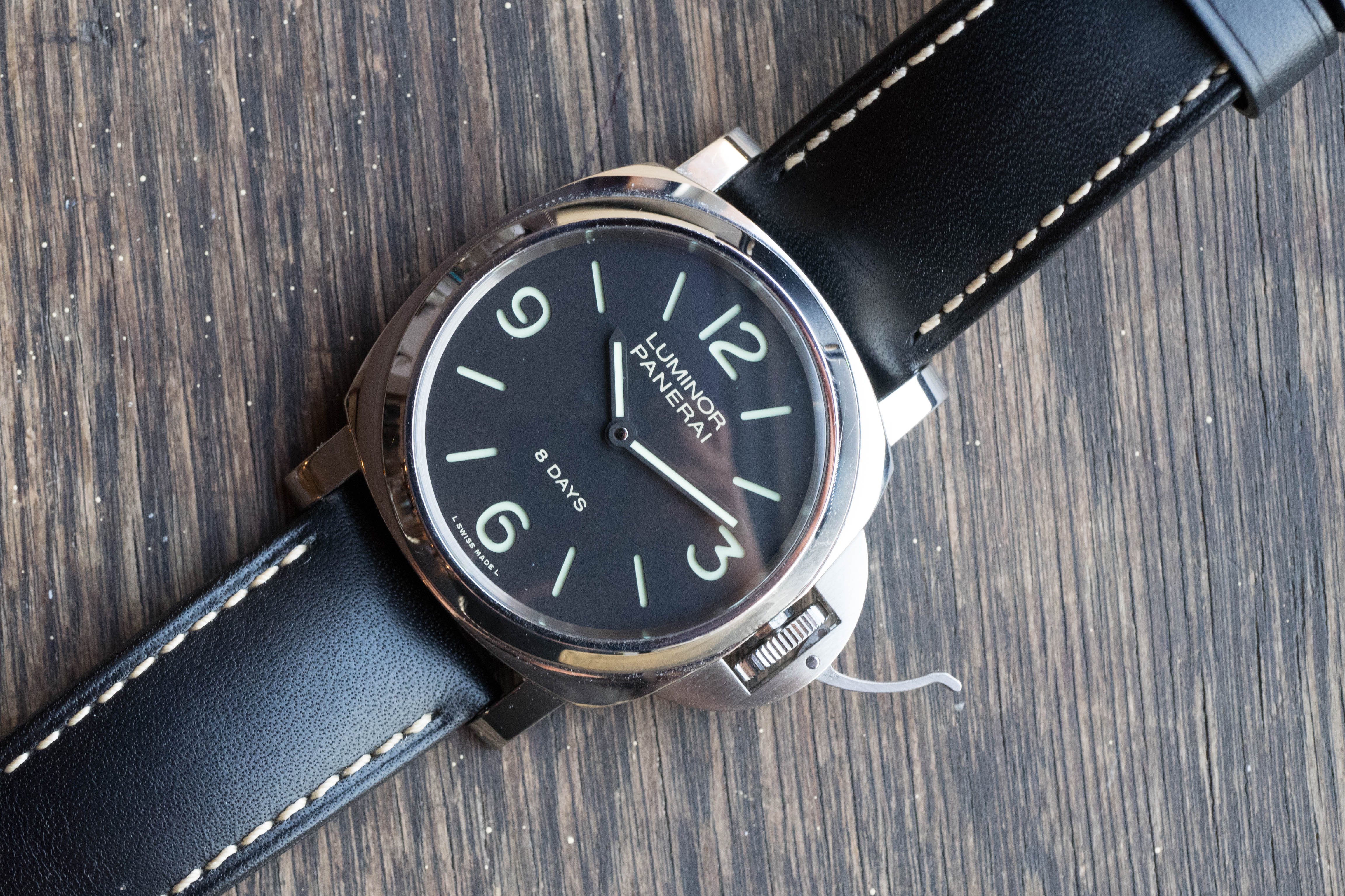 A Week On The Wrist The Panerai PAM 560 Luminor 8 Days Acciaio