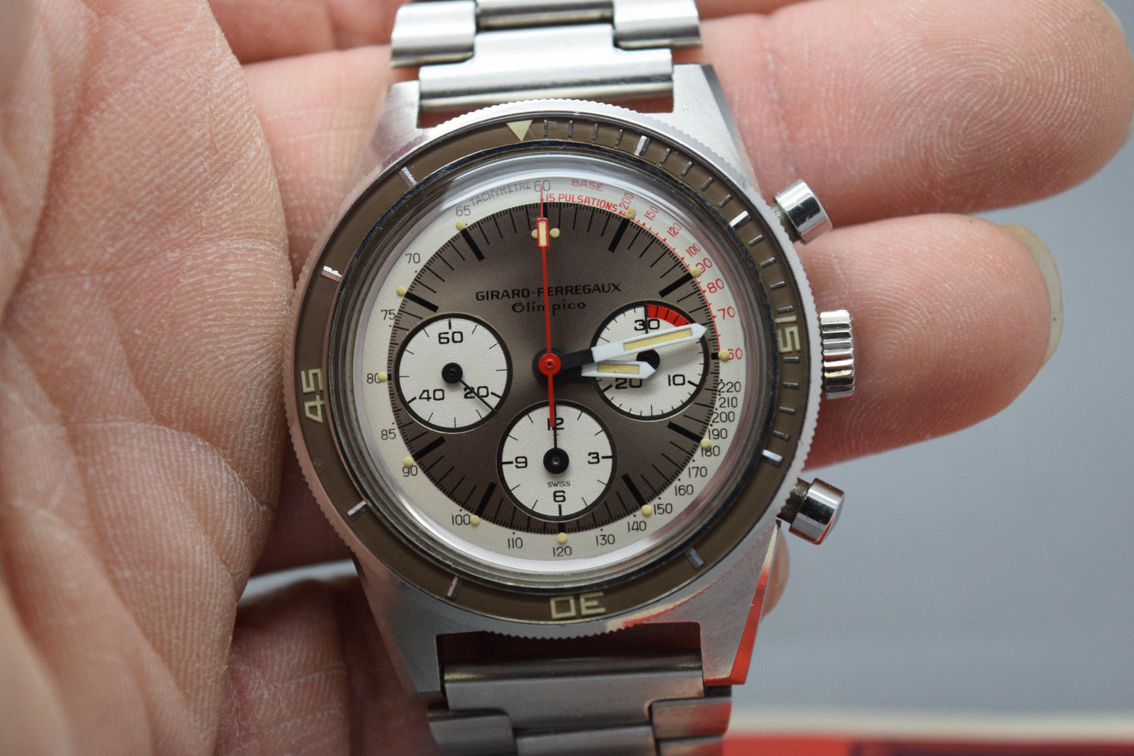 A Girard Perregaux Olimpico Reference 9075