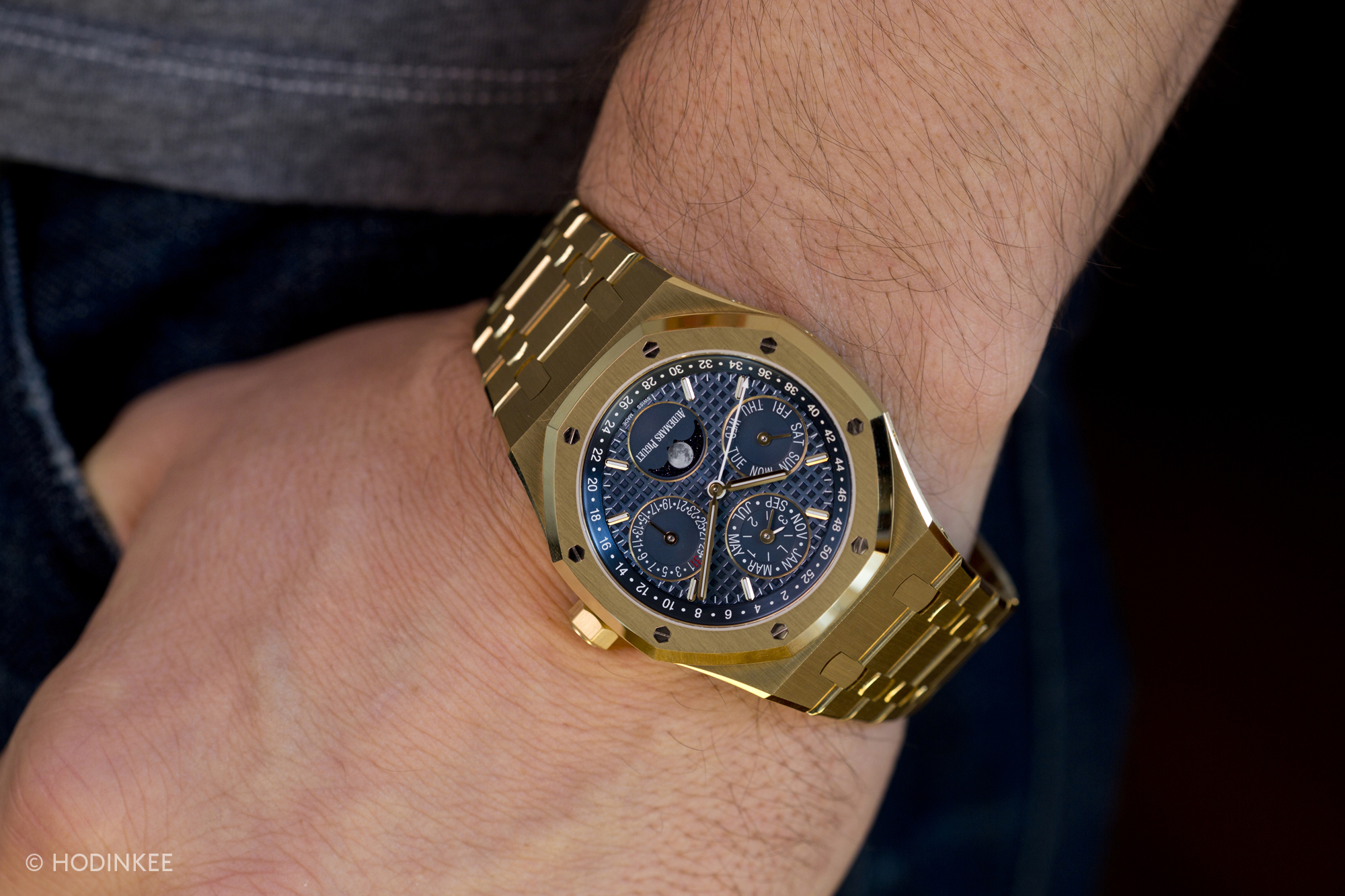 Watch Audemars Piguet Royal Oak Perpetual Calendar  Royal Oak  26574BA.OO.1220BA.01 Yellow Gold - Blue Dial - Yellow Gold