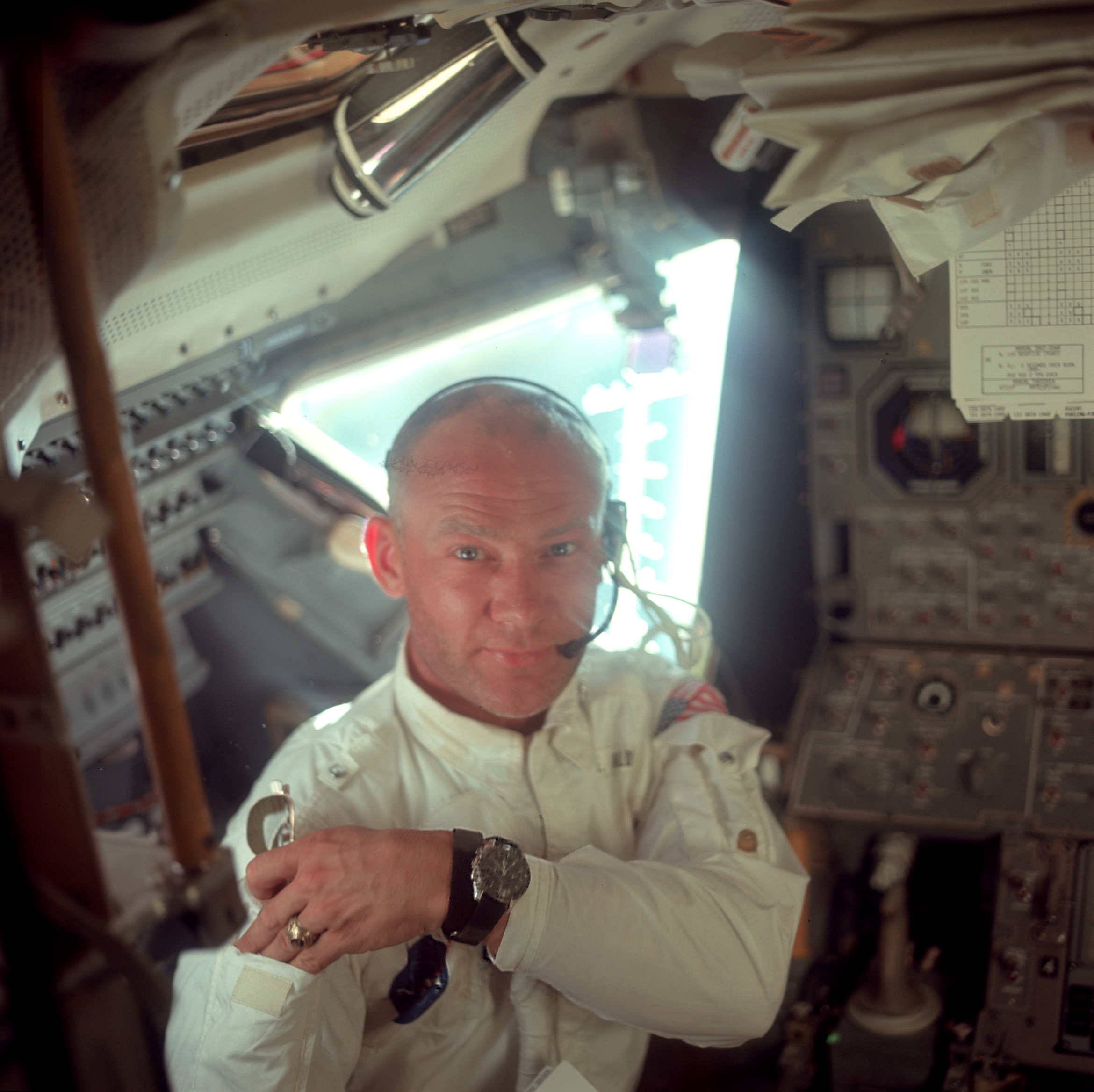 Speedmaster neil online armstrong