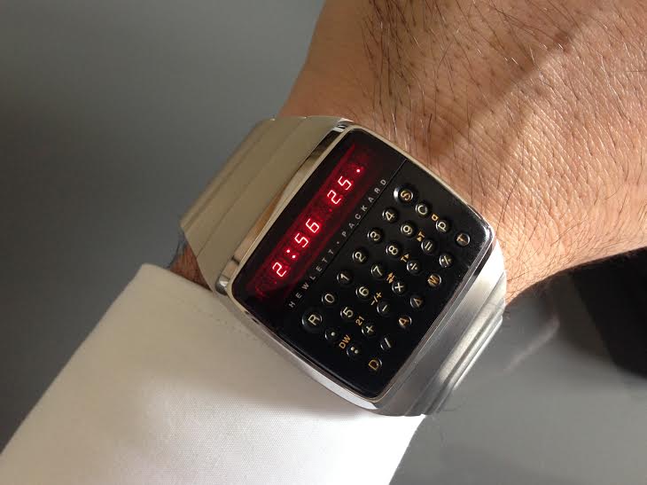 Historical Perspectives: Meet The Very First Smartwatch: Behold ...