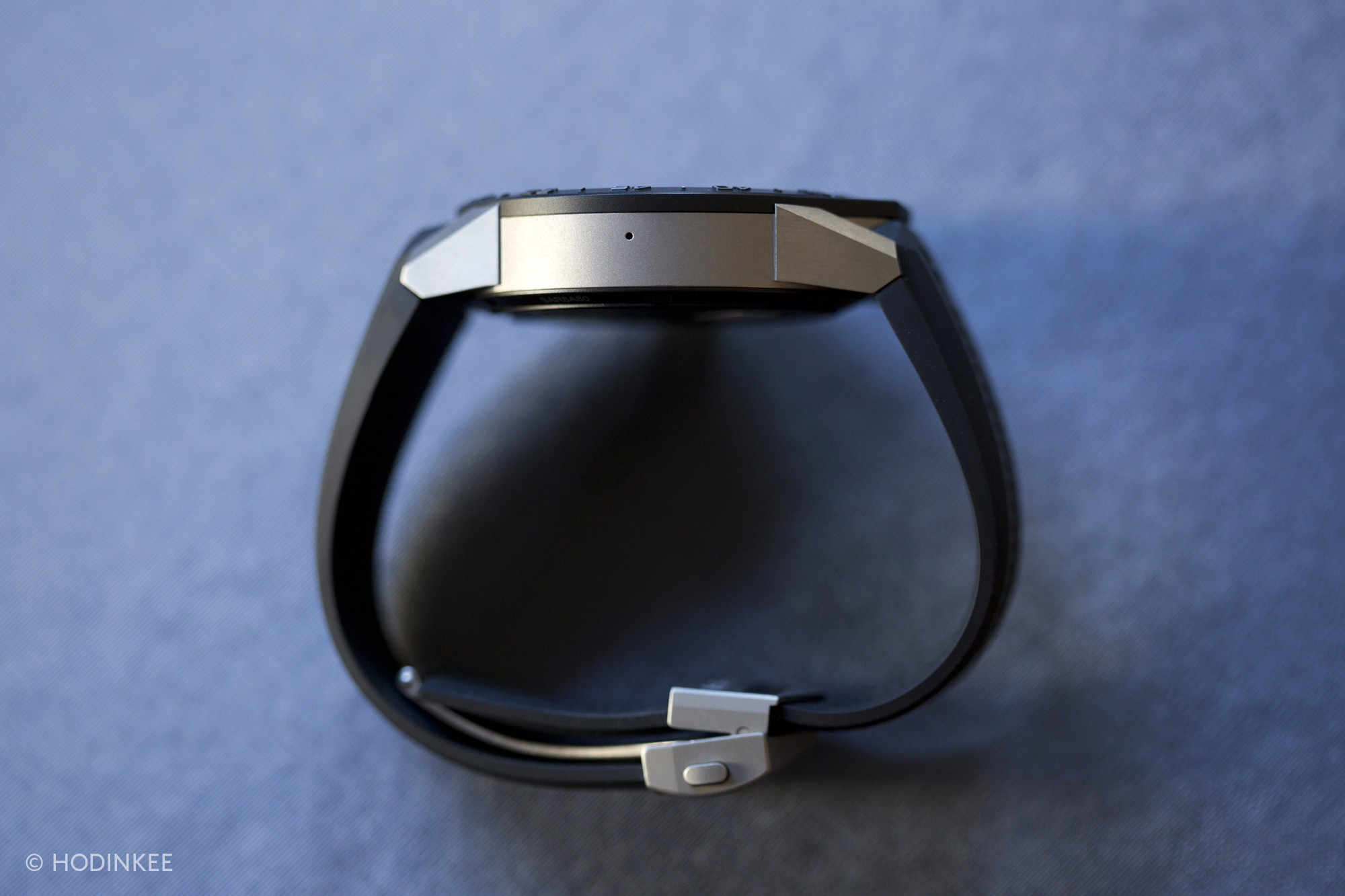 時計 TAG HEUER CONNECTED TAG Heuer Connected Watch Hands-On | aBlogtoWatch