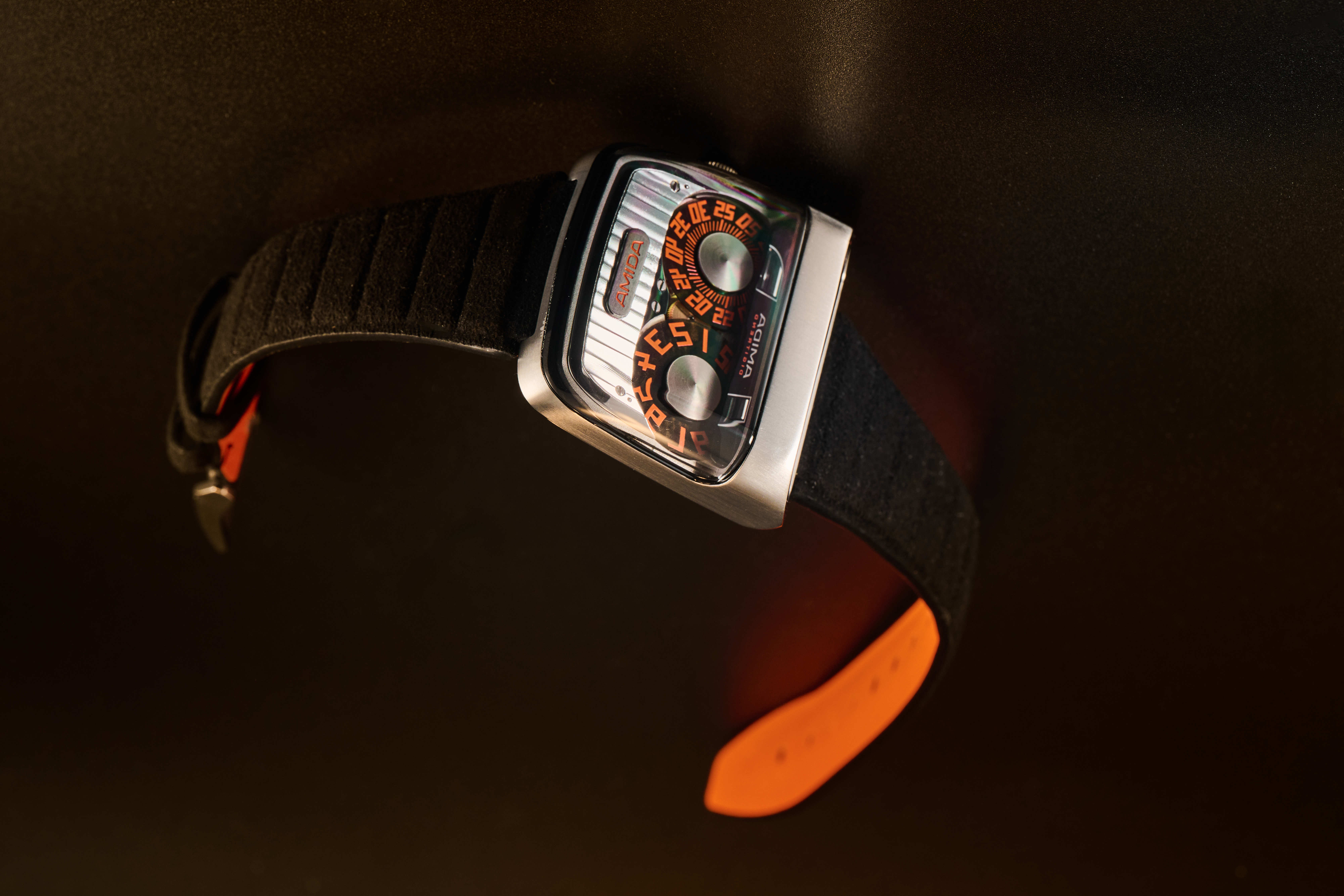 Amida Digitrend Open Sapphire