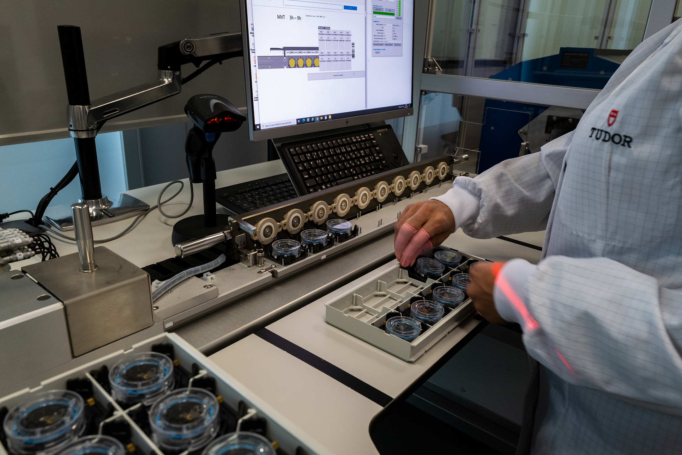 Tudor Master Chronometer magnetic testing