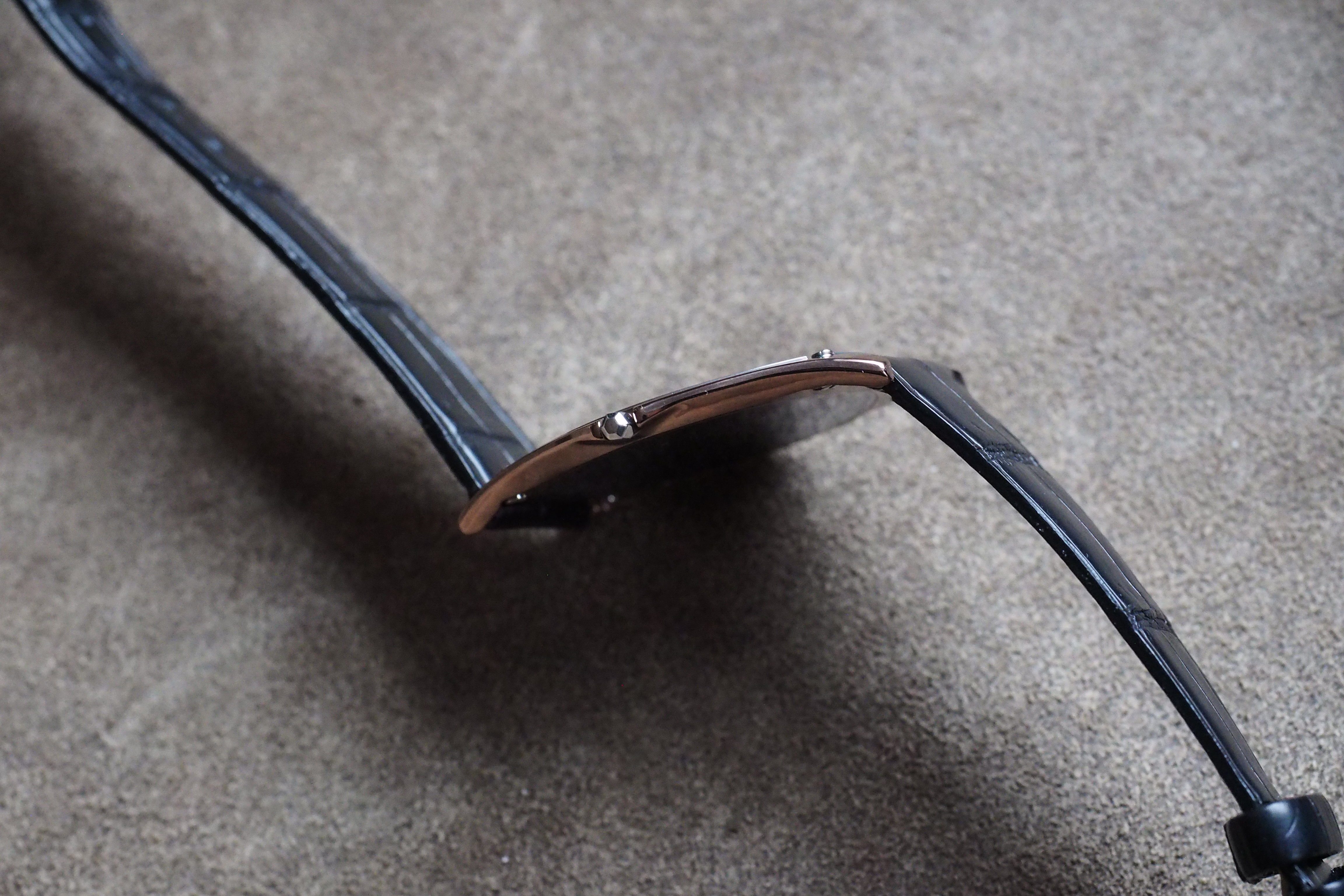 citizen eco drive one ultra thin side view