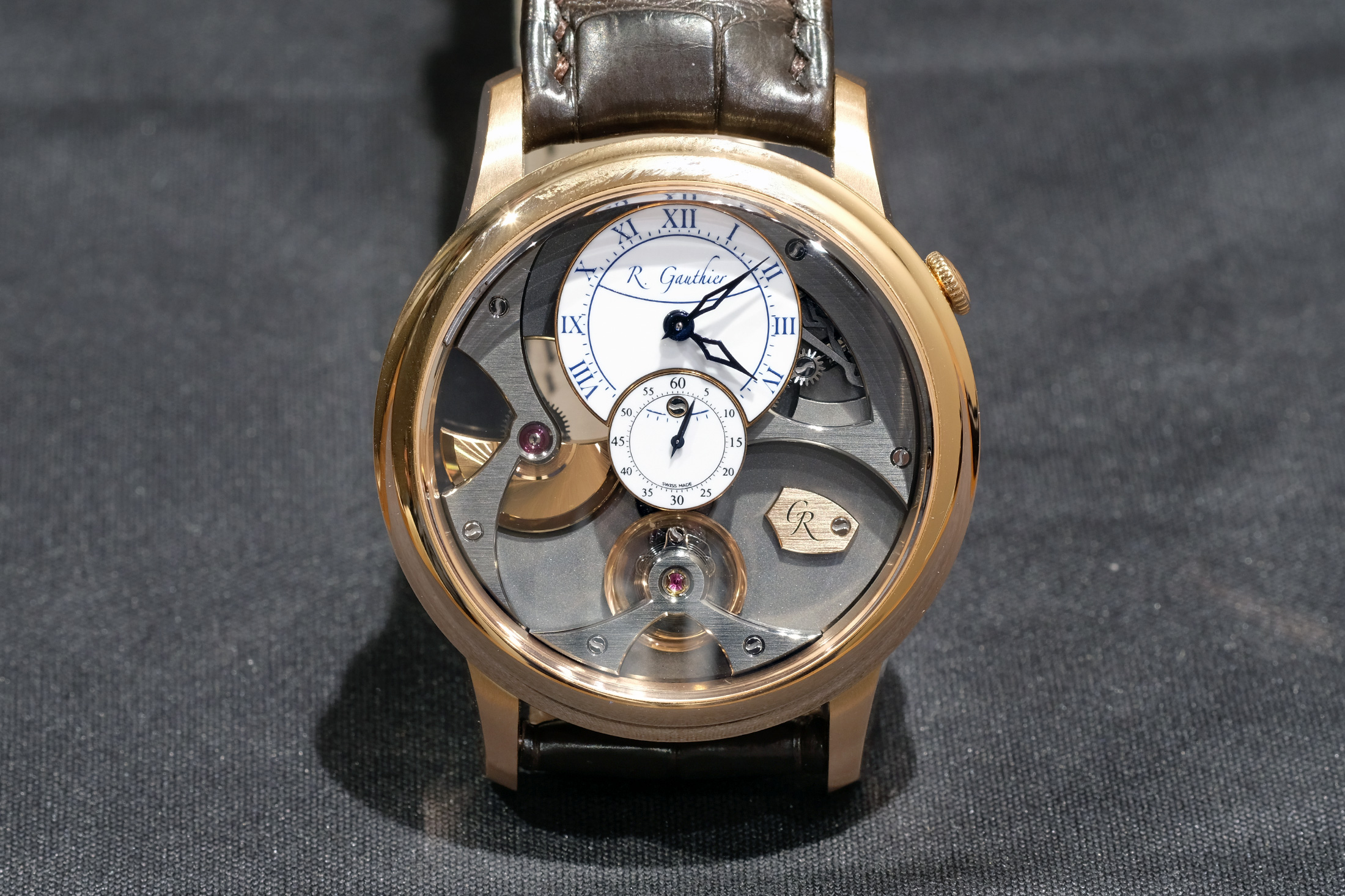 romain gauthier insight micro rotor red gold white dial