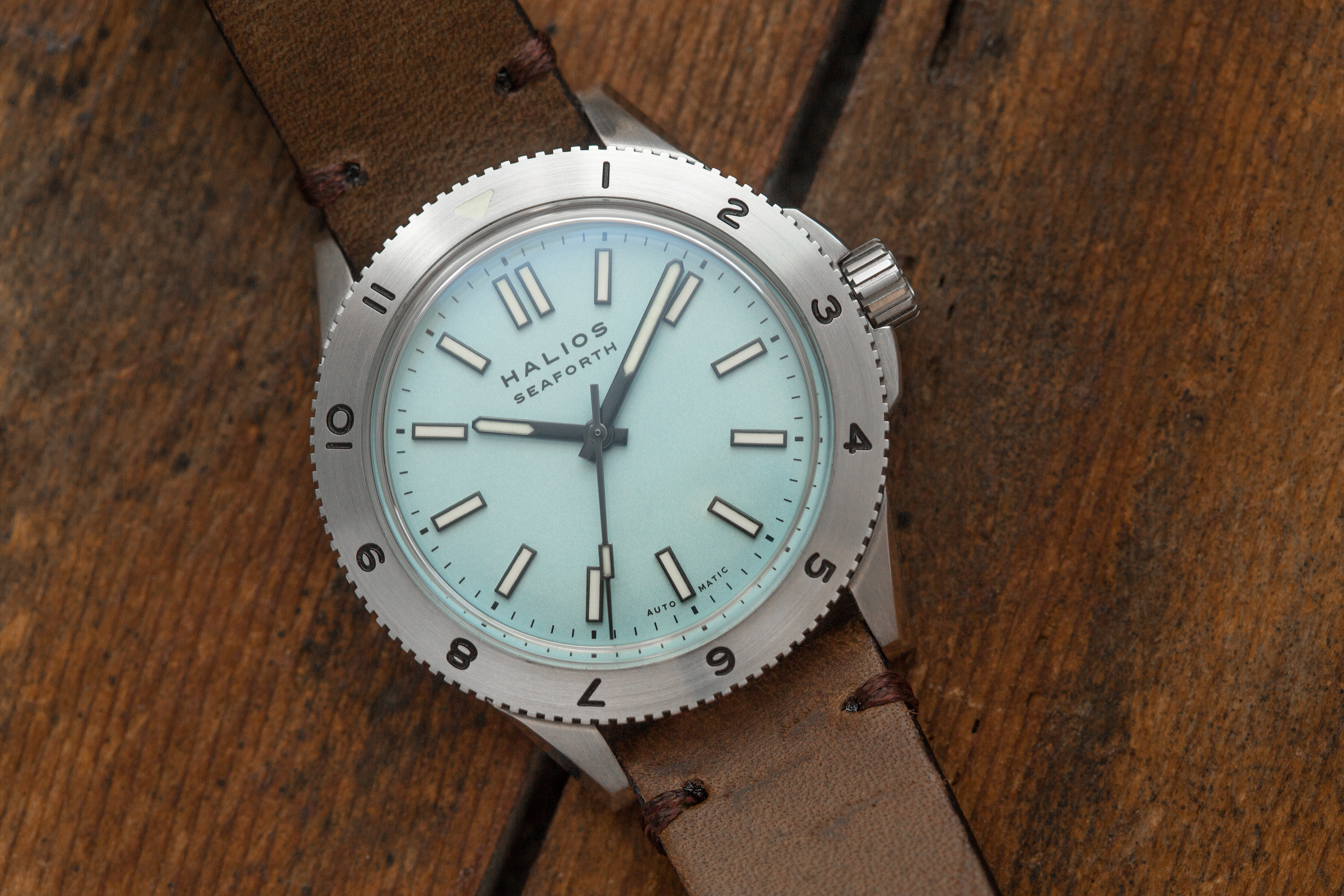 halios seaforth dive watch gmt