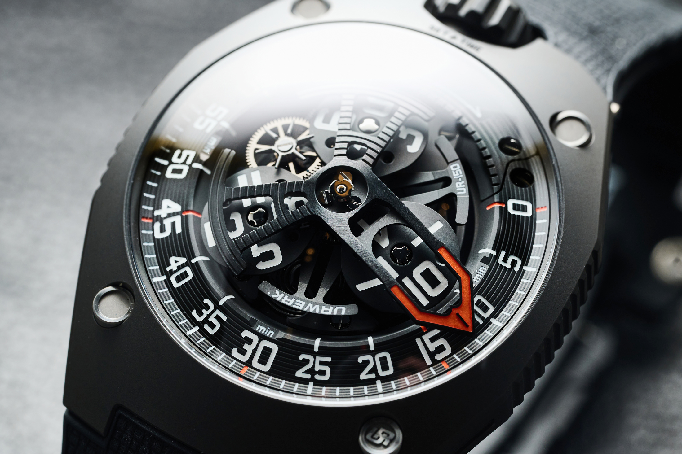 Urwerk UR-150 Scorpion