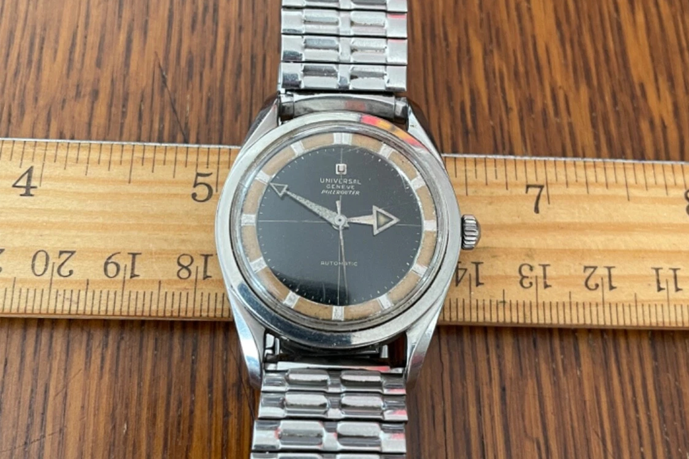 1950s Universal Geneve Polerouter
