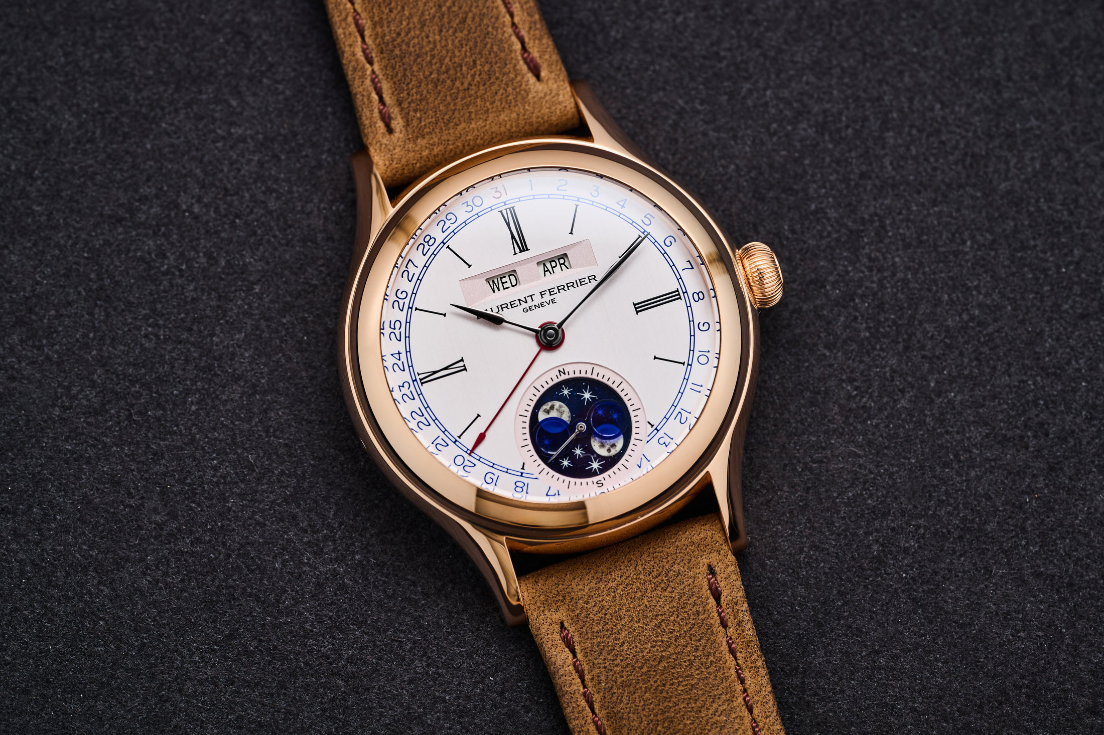 Laurent Ferrier Classic Moon