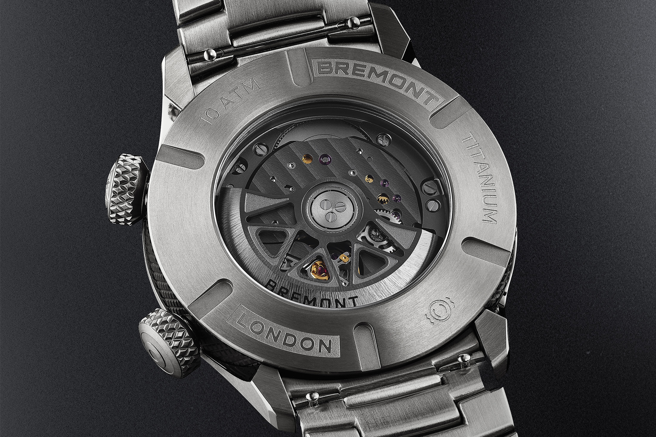 bremont mb meteor caseback