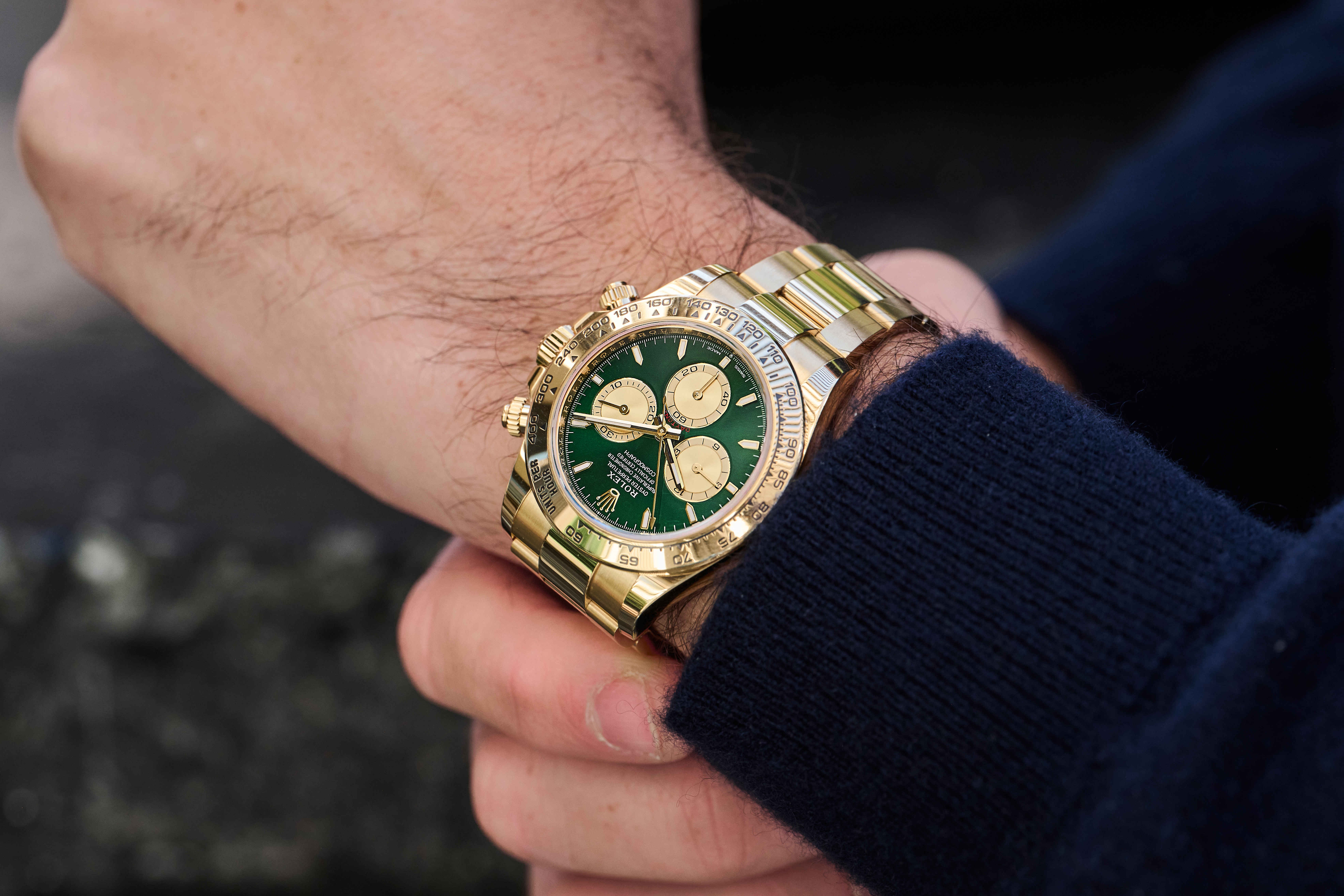 ベース History CZ-MBJ4/R SWH Rolex Cosmograph Daytona 126508 Price as of September 2025