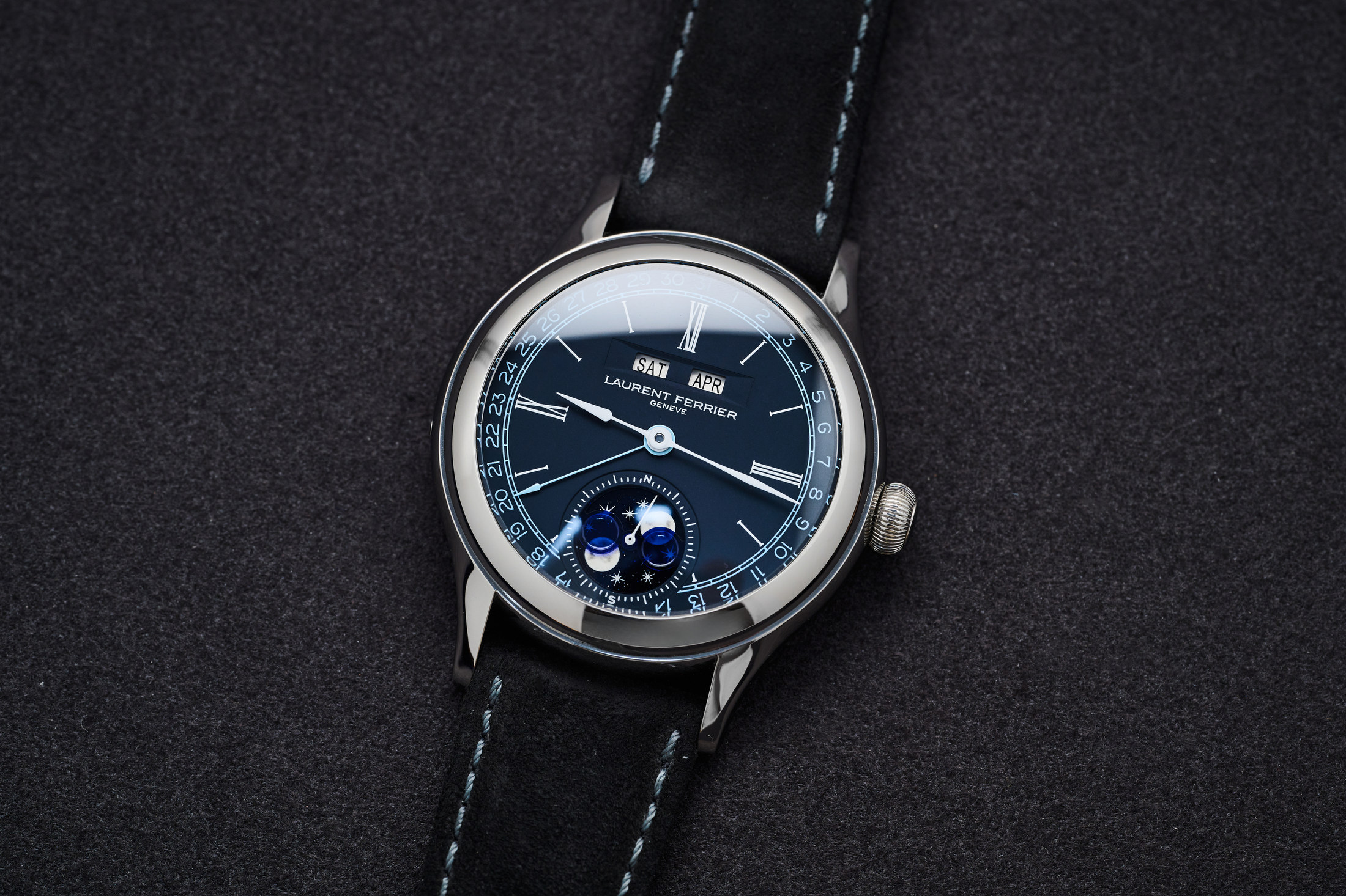 Laurent Ferrier Classic Moon