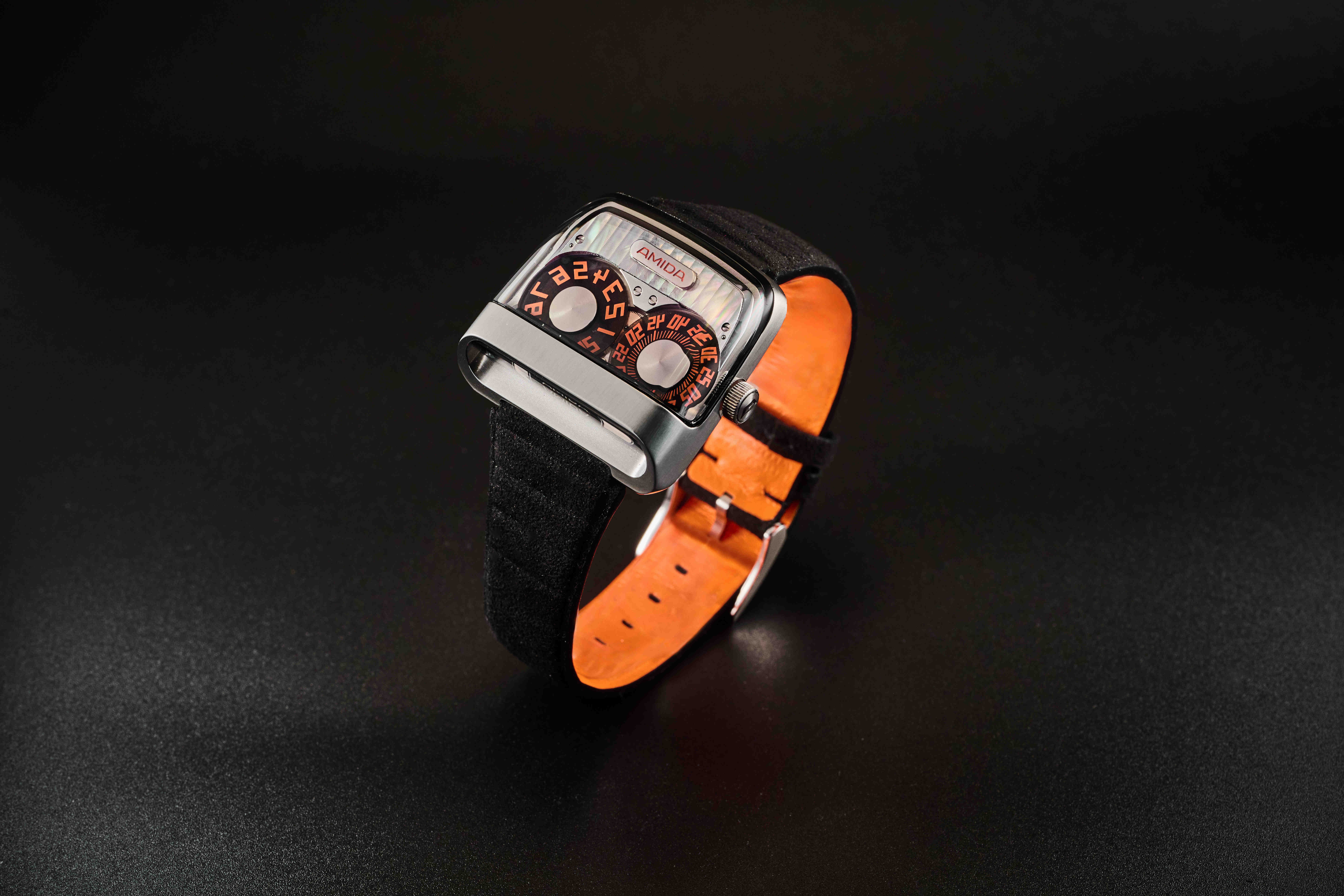 Amida Digitrend Open Sapphire