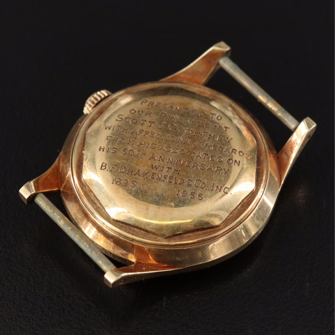The Watch Book パテック フィリップ、ロレックス、カルティエ The Watch Book パテック フィリップ、ロレックス、カルティエ