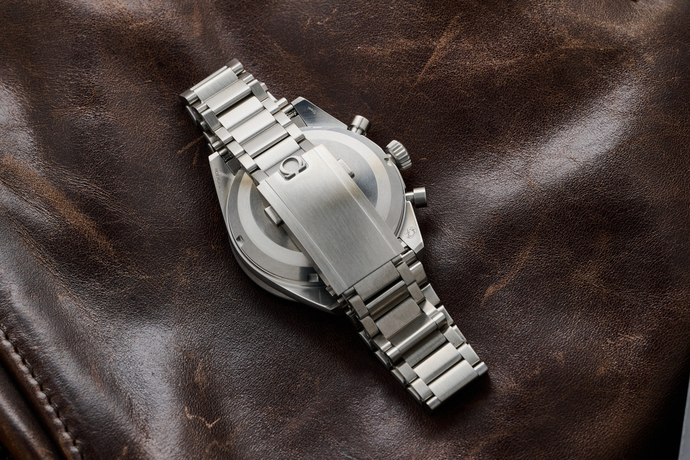 Omega Speedmaster Pilot back of bracelet