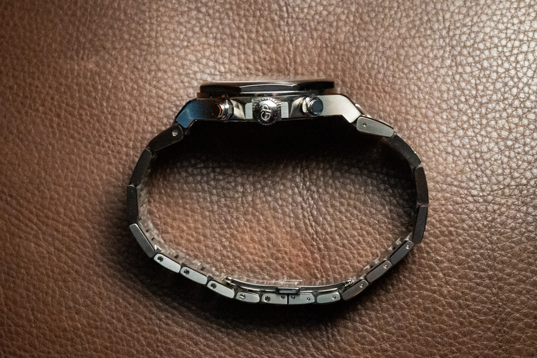 girard perregaux titanium chronograph laureato