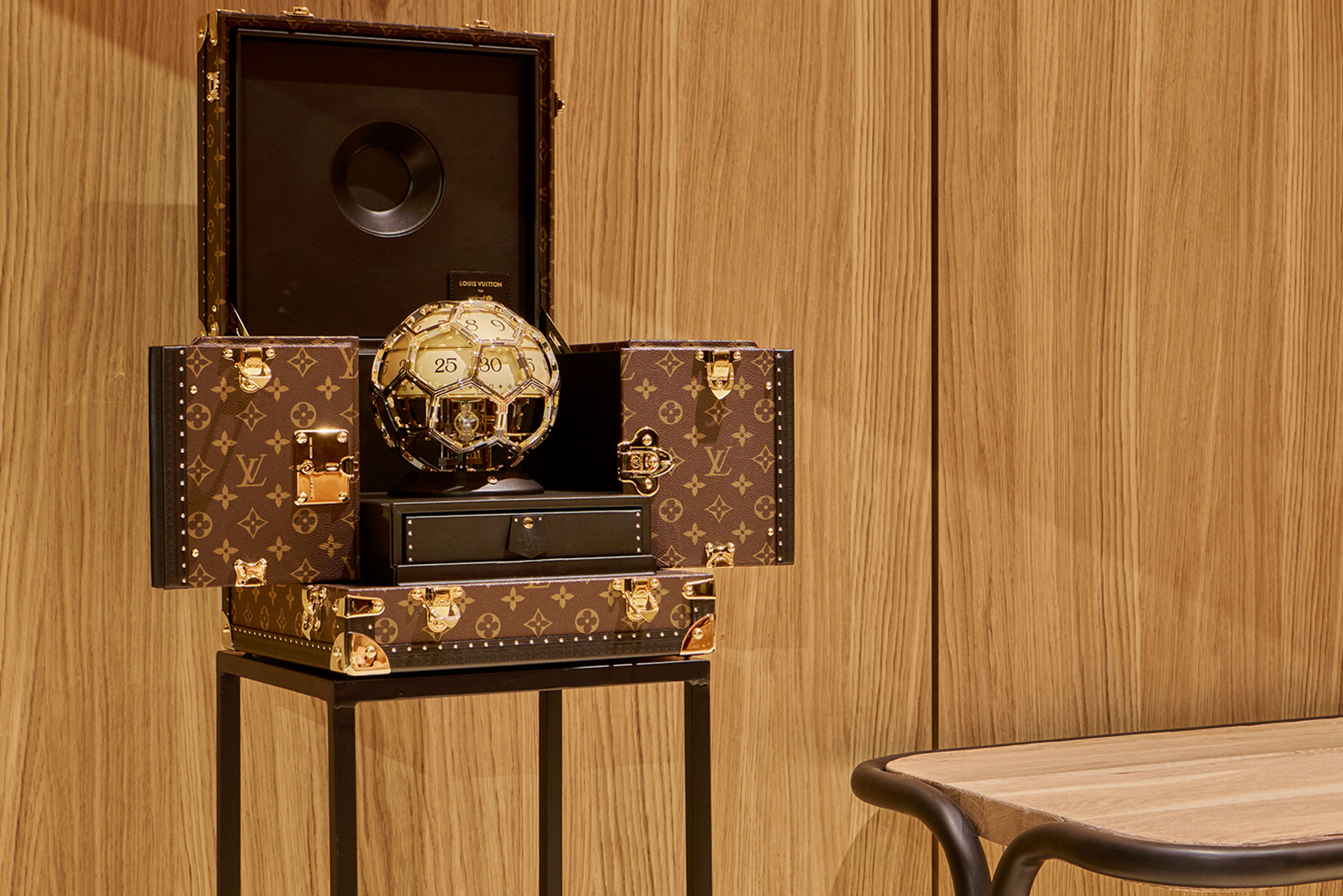 Introducing: Louis Vuitton Unity Time Object - Hodinkee