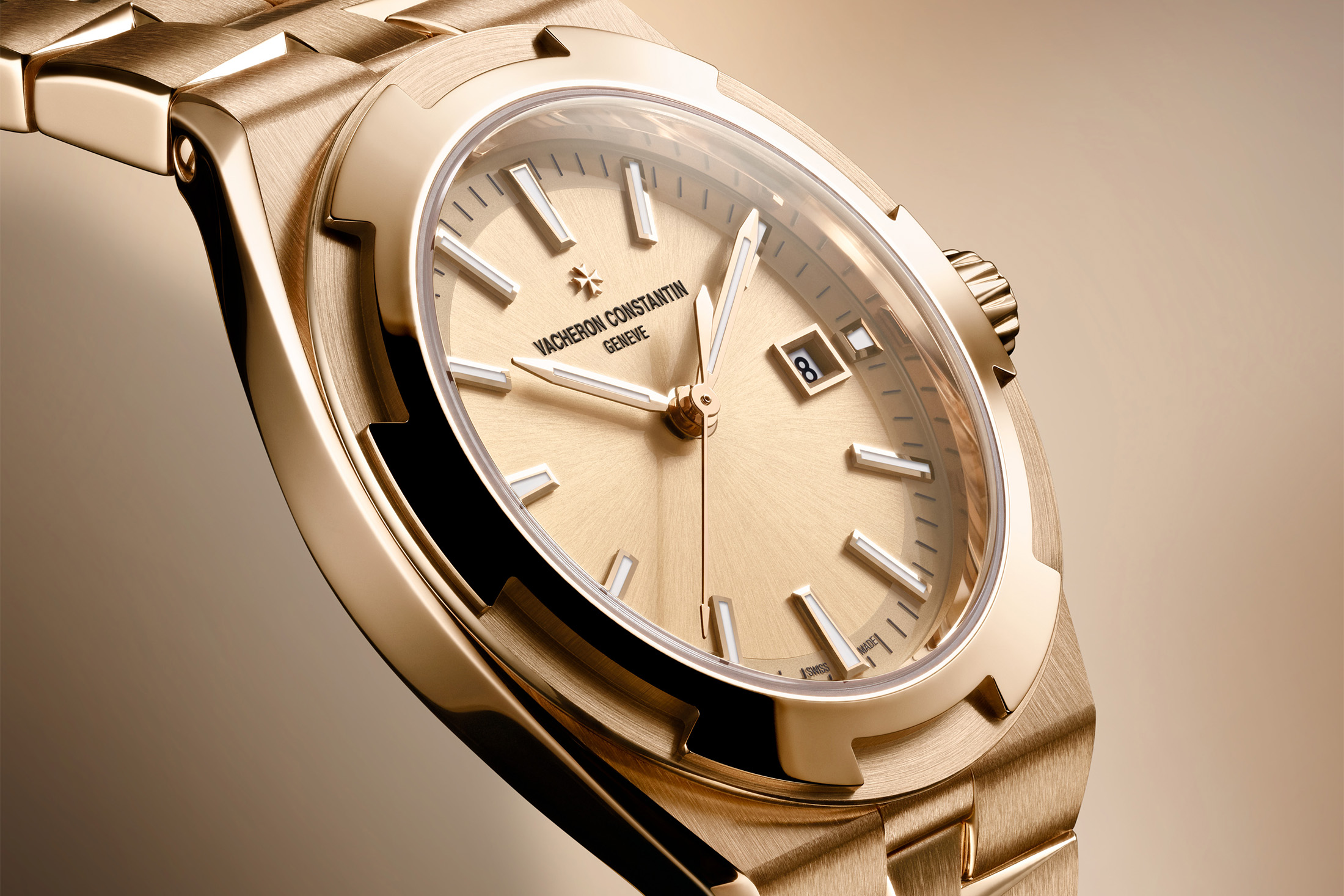 Introducing: Vacheron Constantin Adds Two New 34.5mm Overseas