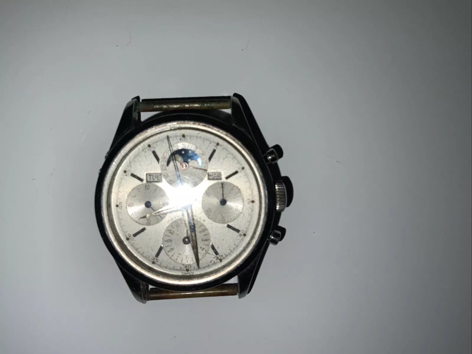a Universal Geneve