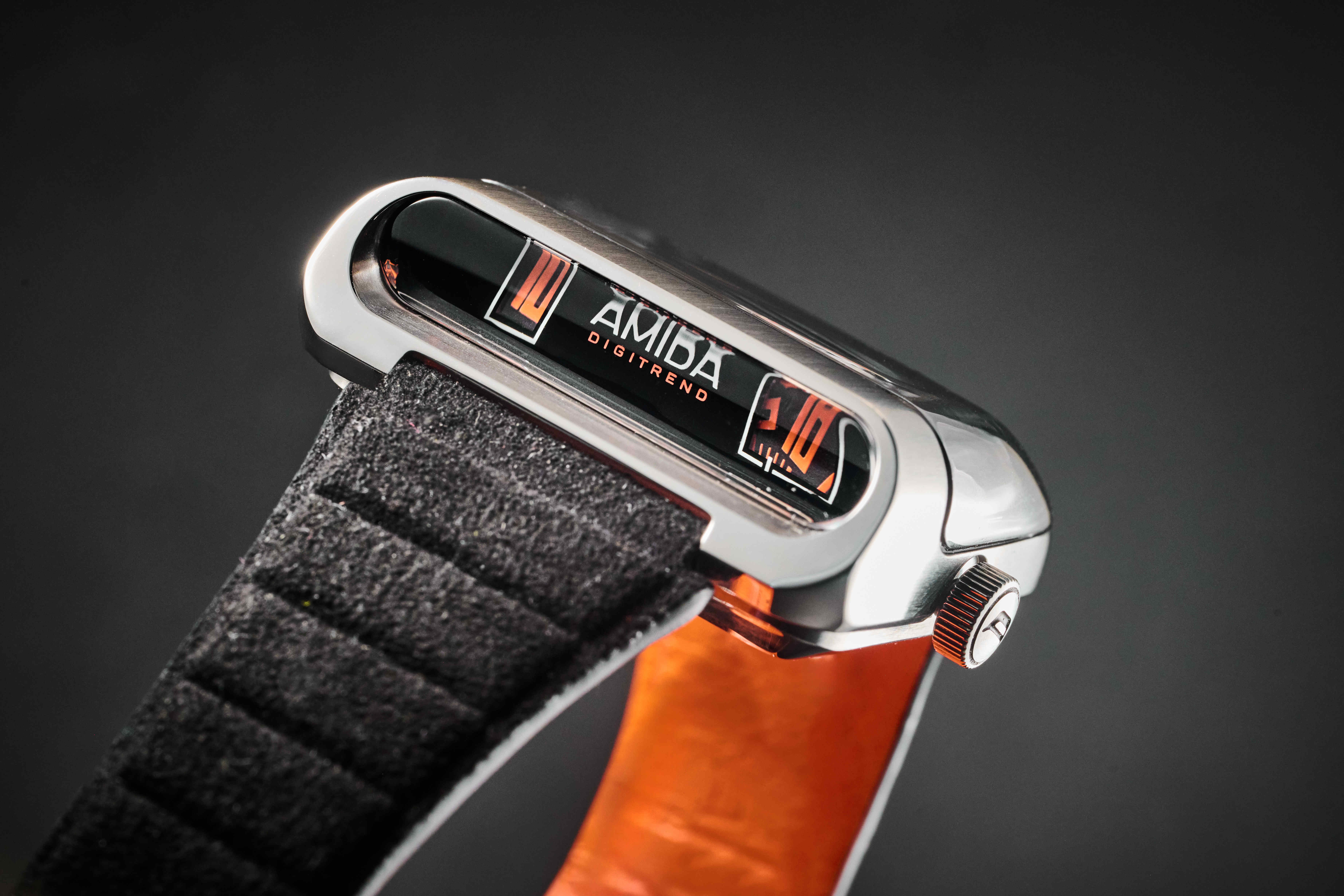 Amida Digitrend Open Sapphire