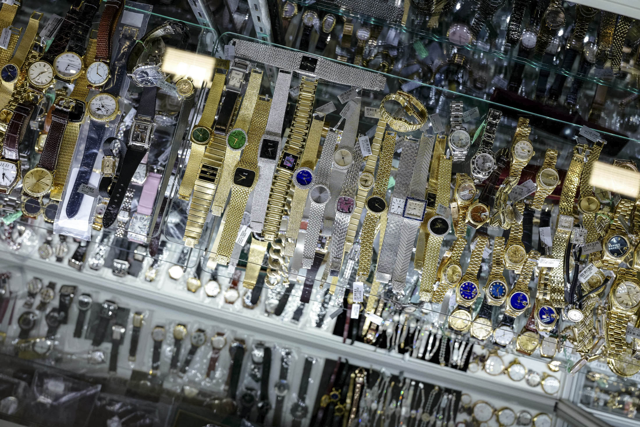 Watches at the Miami Beach Antique Show