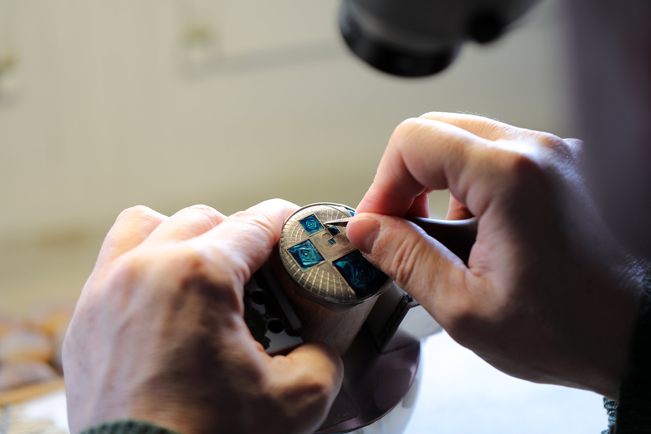 case engraving in progress, La Rose Carrée pocket watch