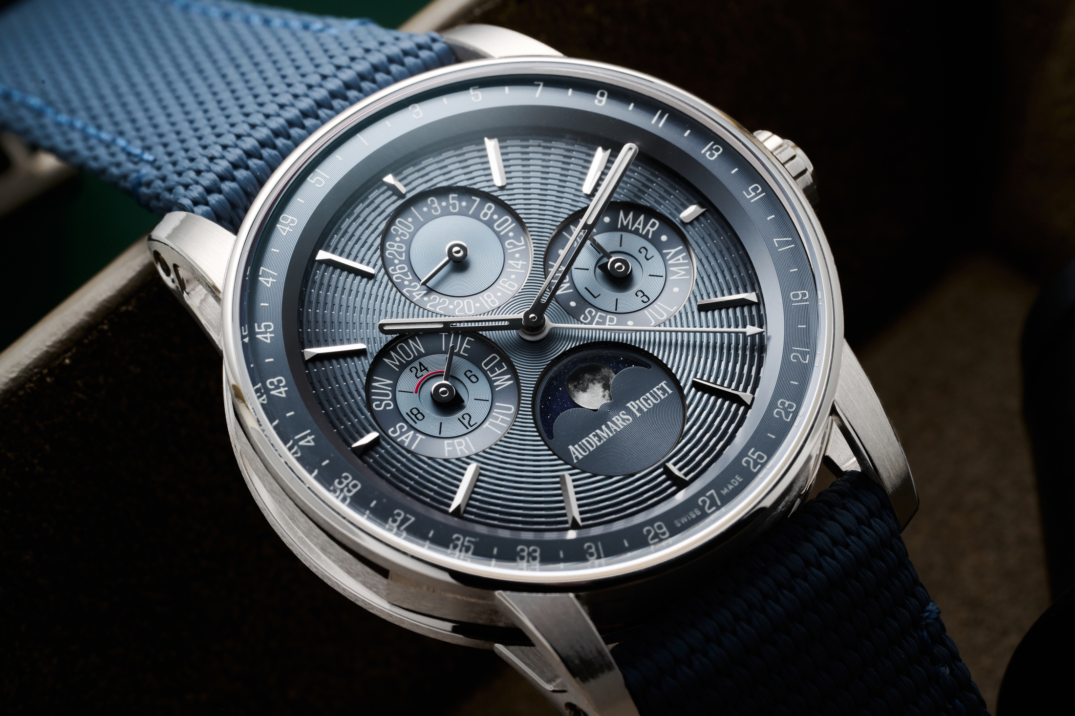 AP Code 11.59 Perpetual Calendar Caliber 7138