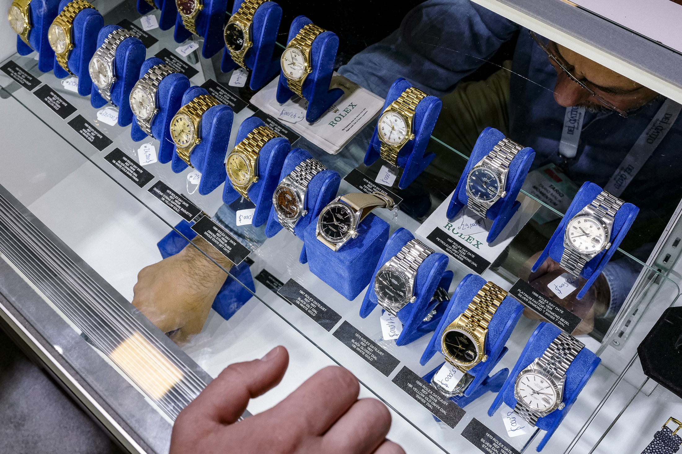 Watches at the Miami Beach Antique Show