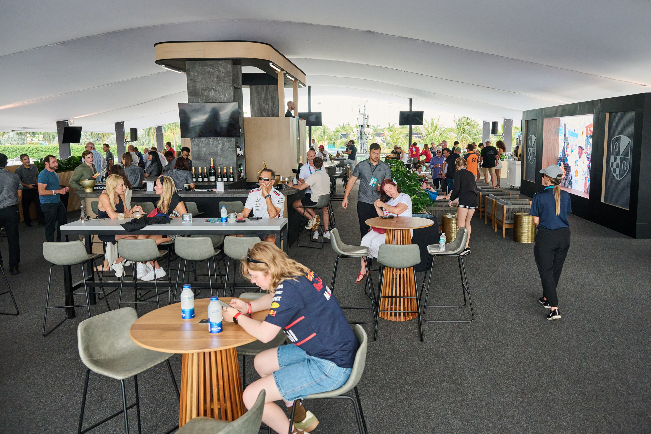 Concours Club Lounge