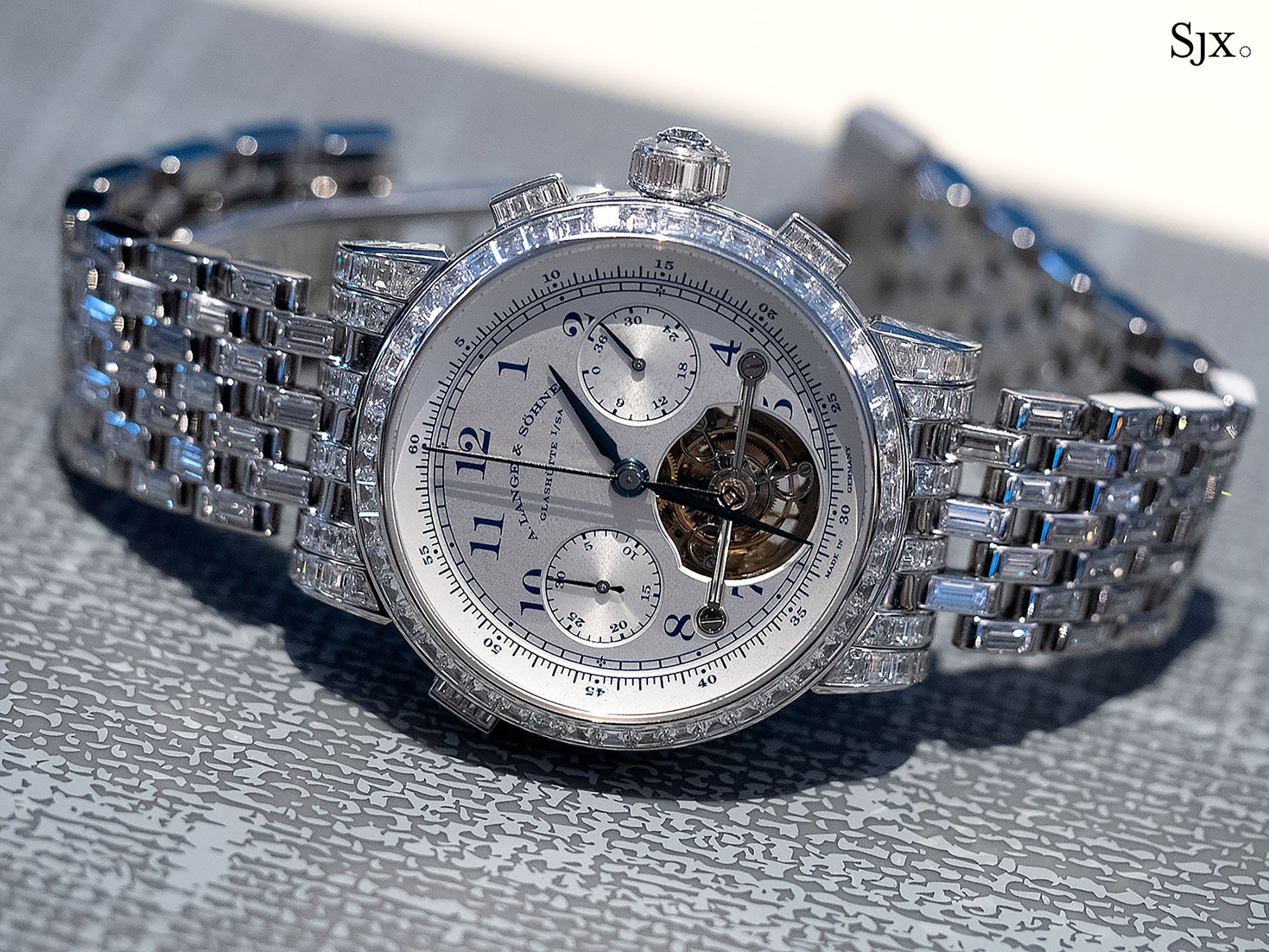 Tourbograph Diamonds