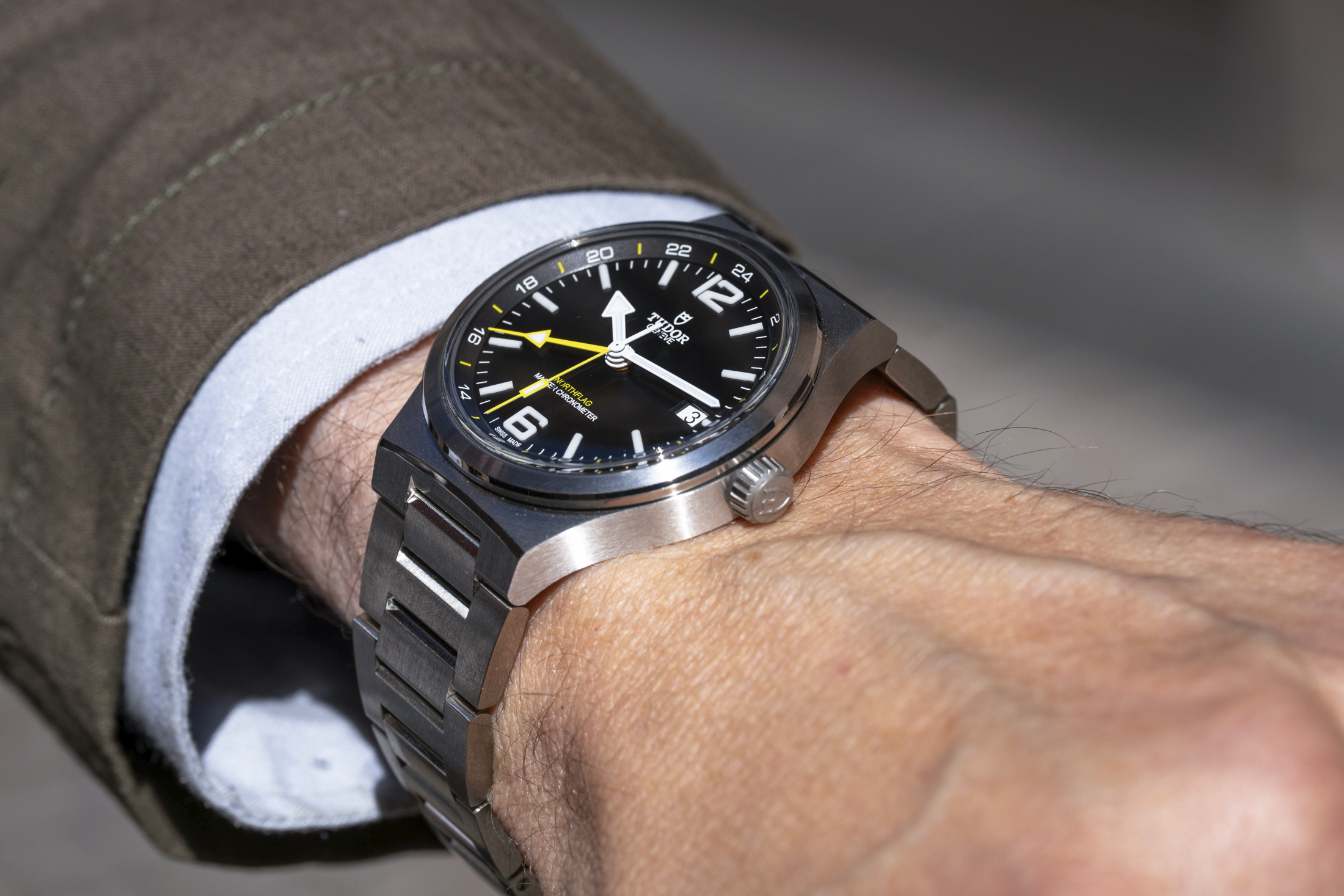Hands-On: The Tudor Northflag