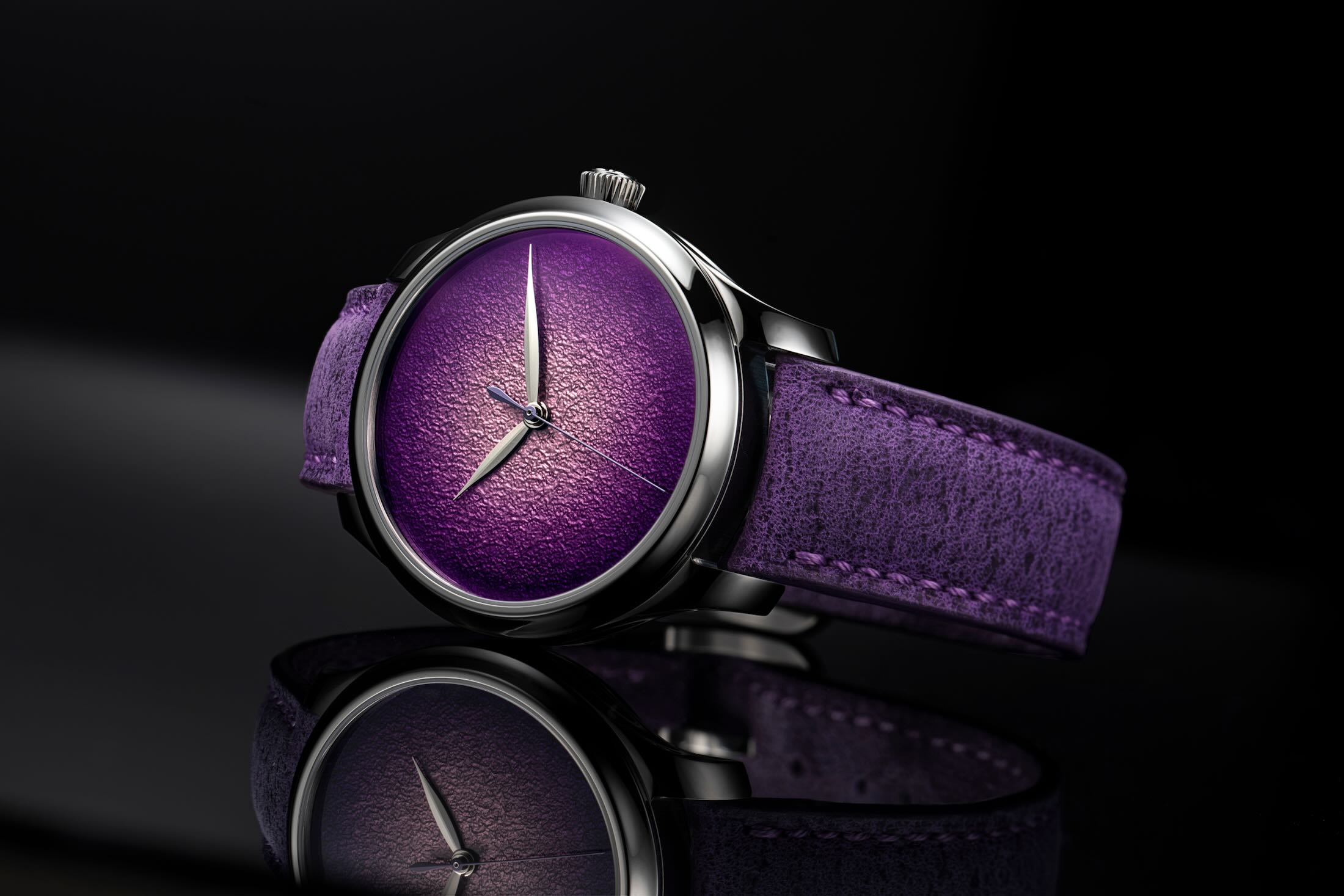 Purple ENamel on the side