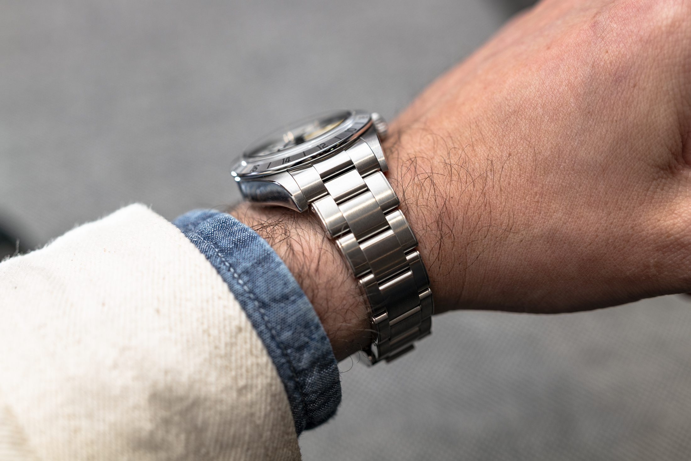 Wrist side shot