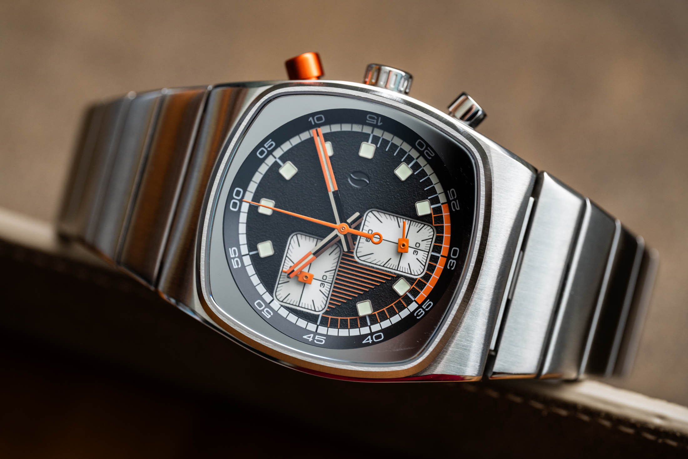 brew orange lying on side