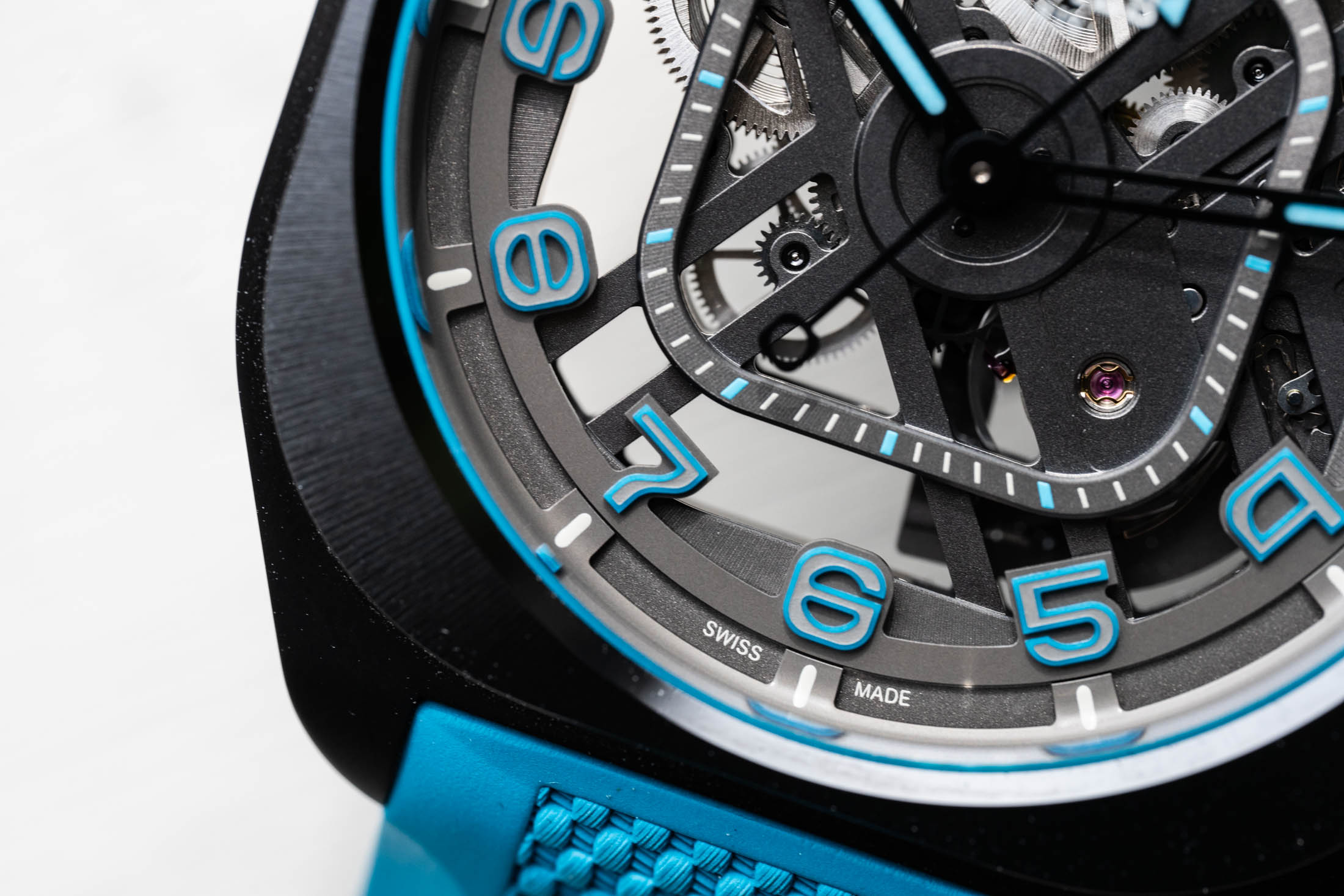 Hermes H08 Squelette Numerals Macro