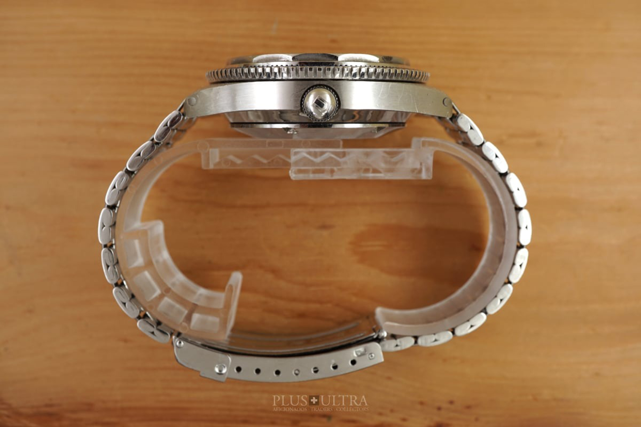 Bring a Loupe: A Universal Genève Unisonic Sub, A Longines Comet, A Vintage Seamaster And The Most Beautiful Chronograph Ever Made