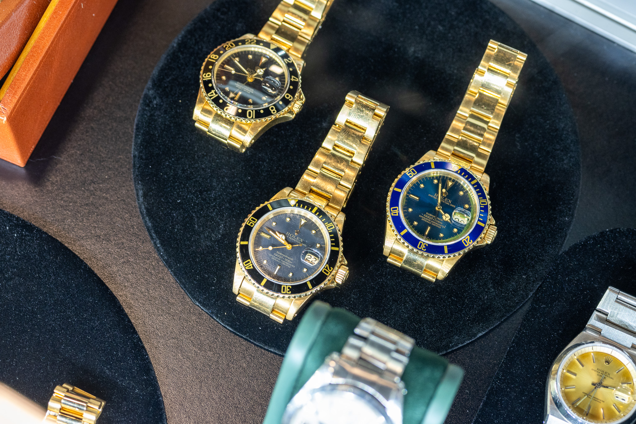 vintage gold rolex submariners