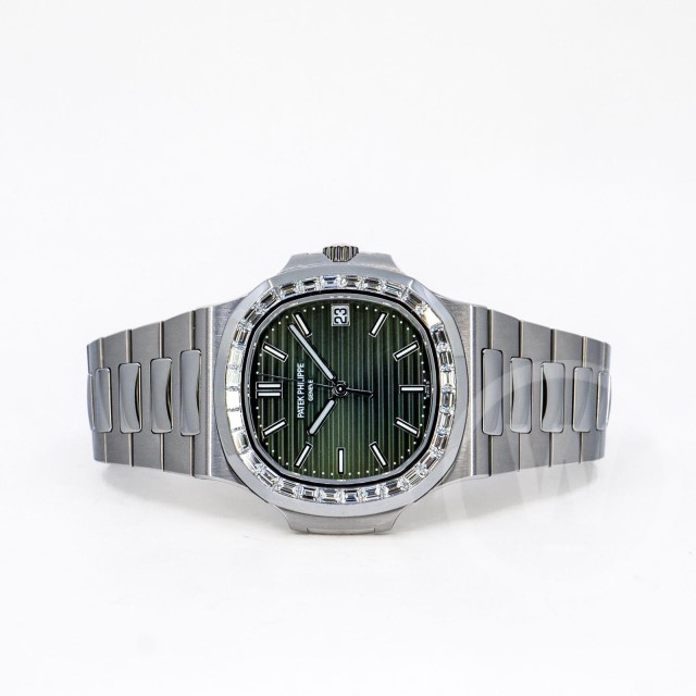 A Patek ref. 5711/1300A