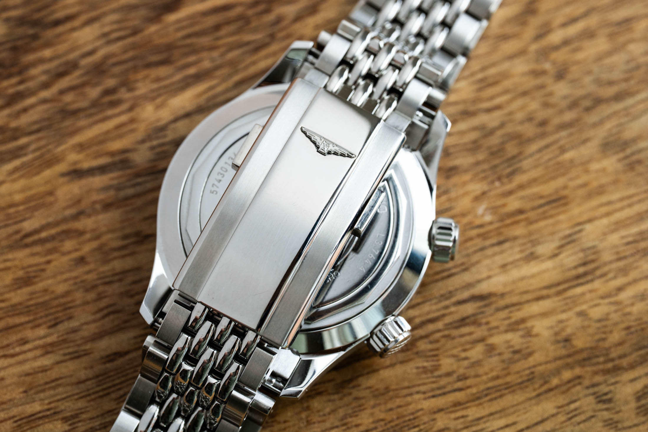 Clasp Shot