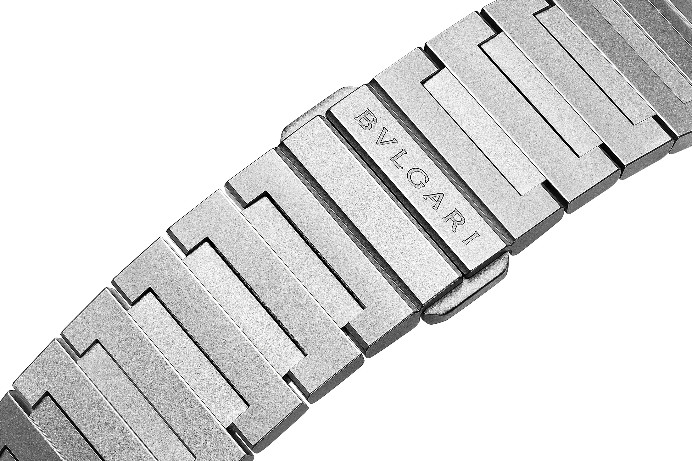 Introducing: The Bulgari Octo Finissimo Minute Repeater 37mm (Ref