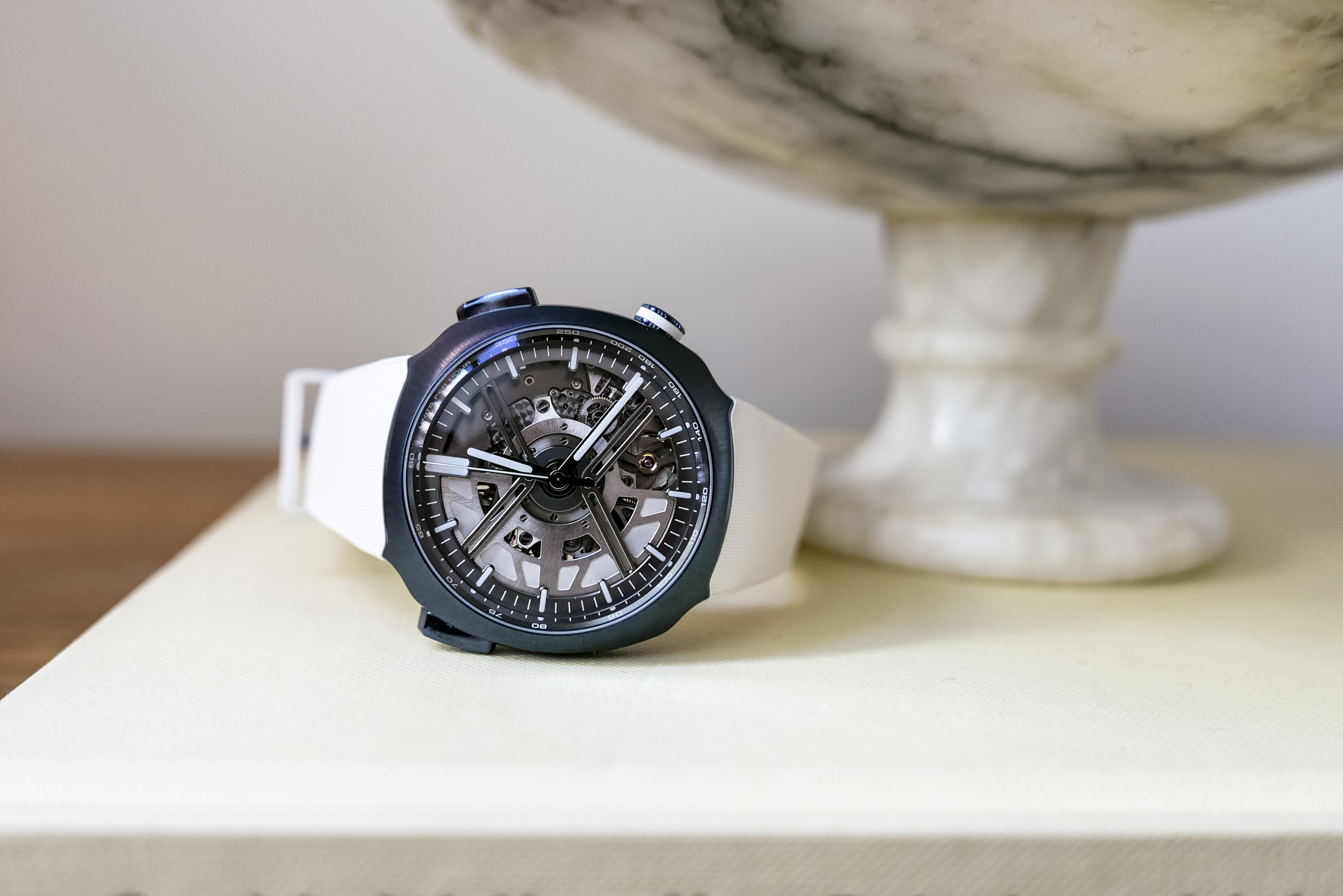 moser alpine f1 watch