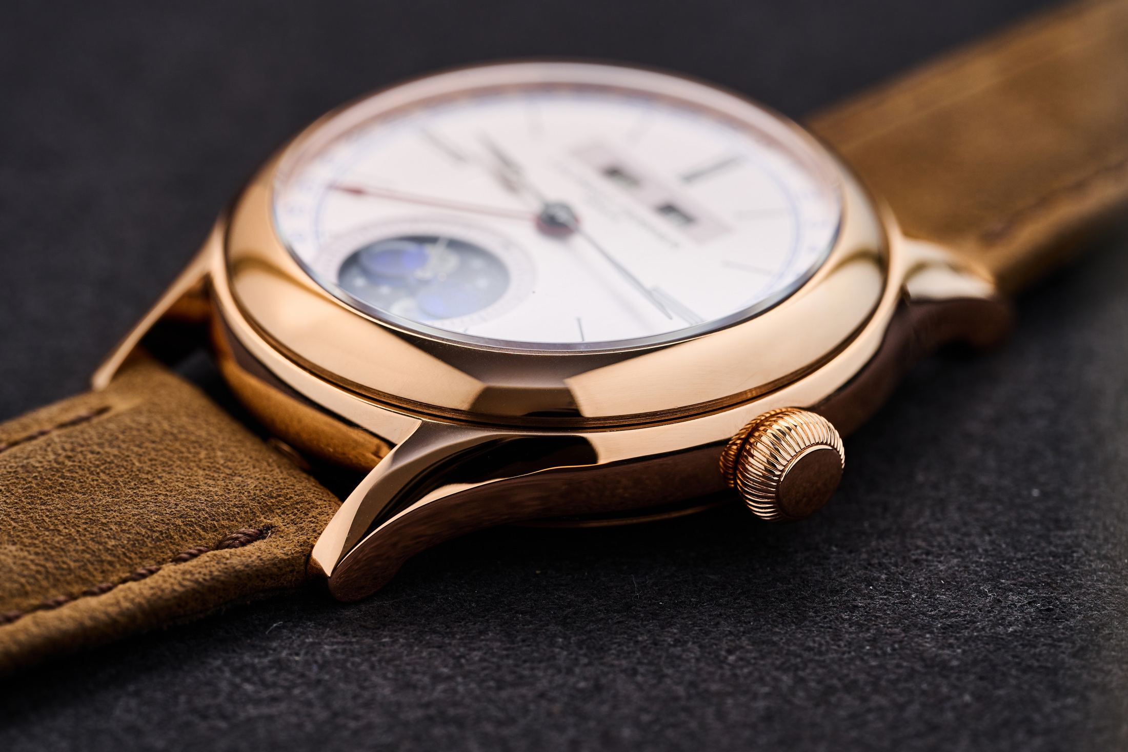 Laurent Ferrier Classic Moon