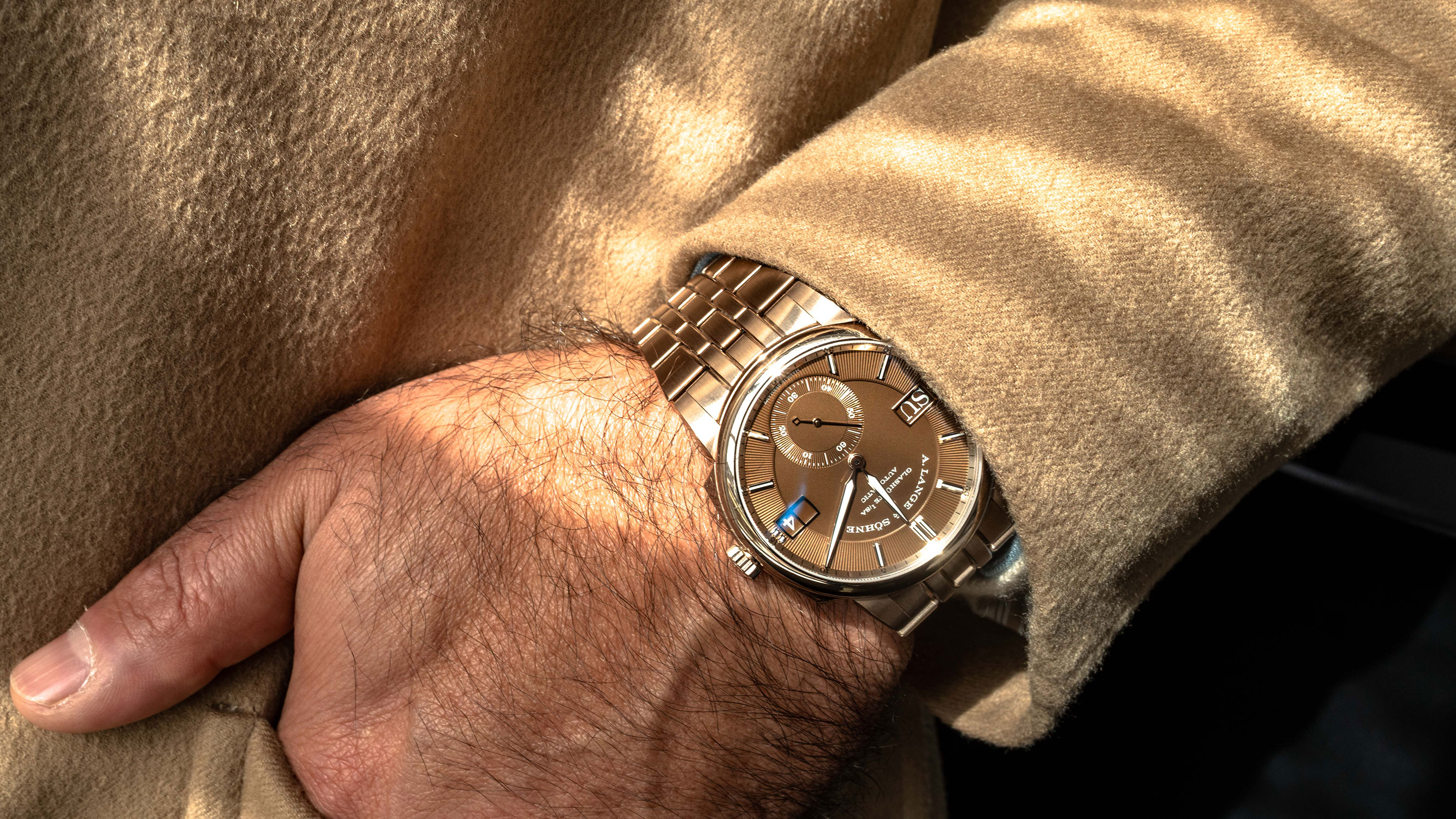 Hands-On: With The Zenith Pilot Big Date Special (Live Photos