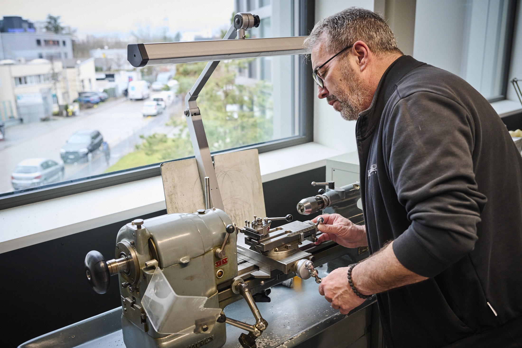 Dial foot making
