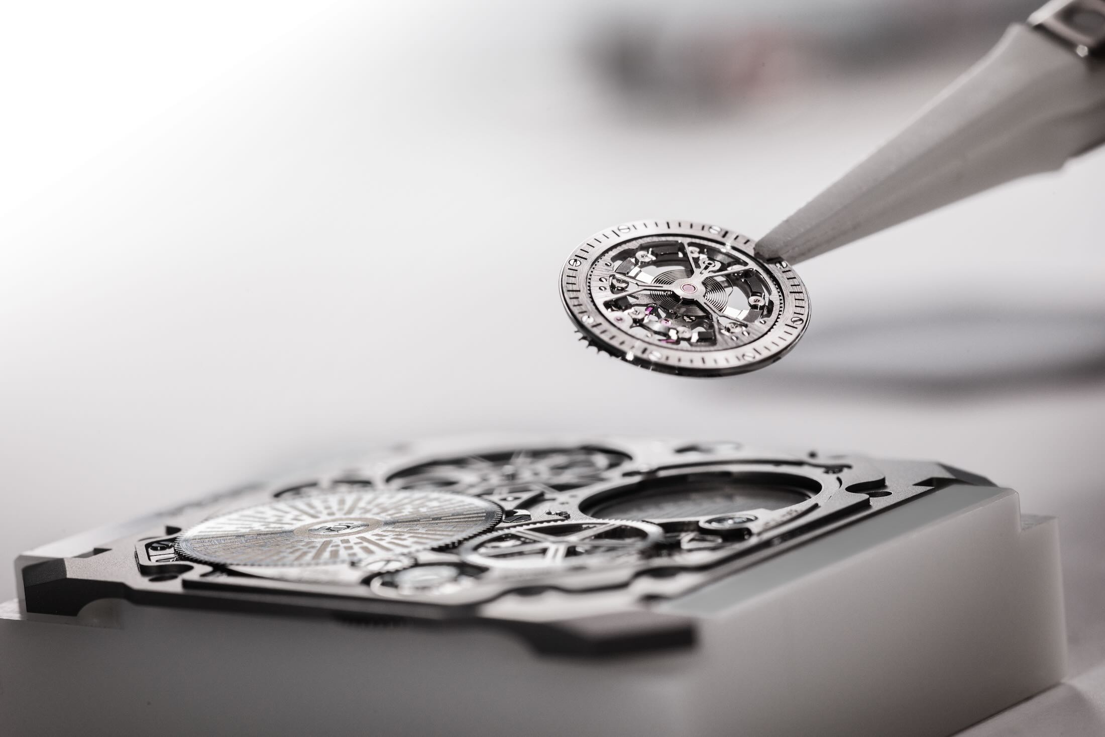Tourbillon Cage