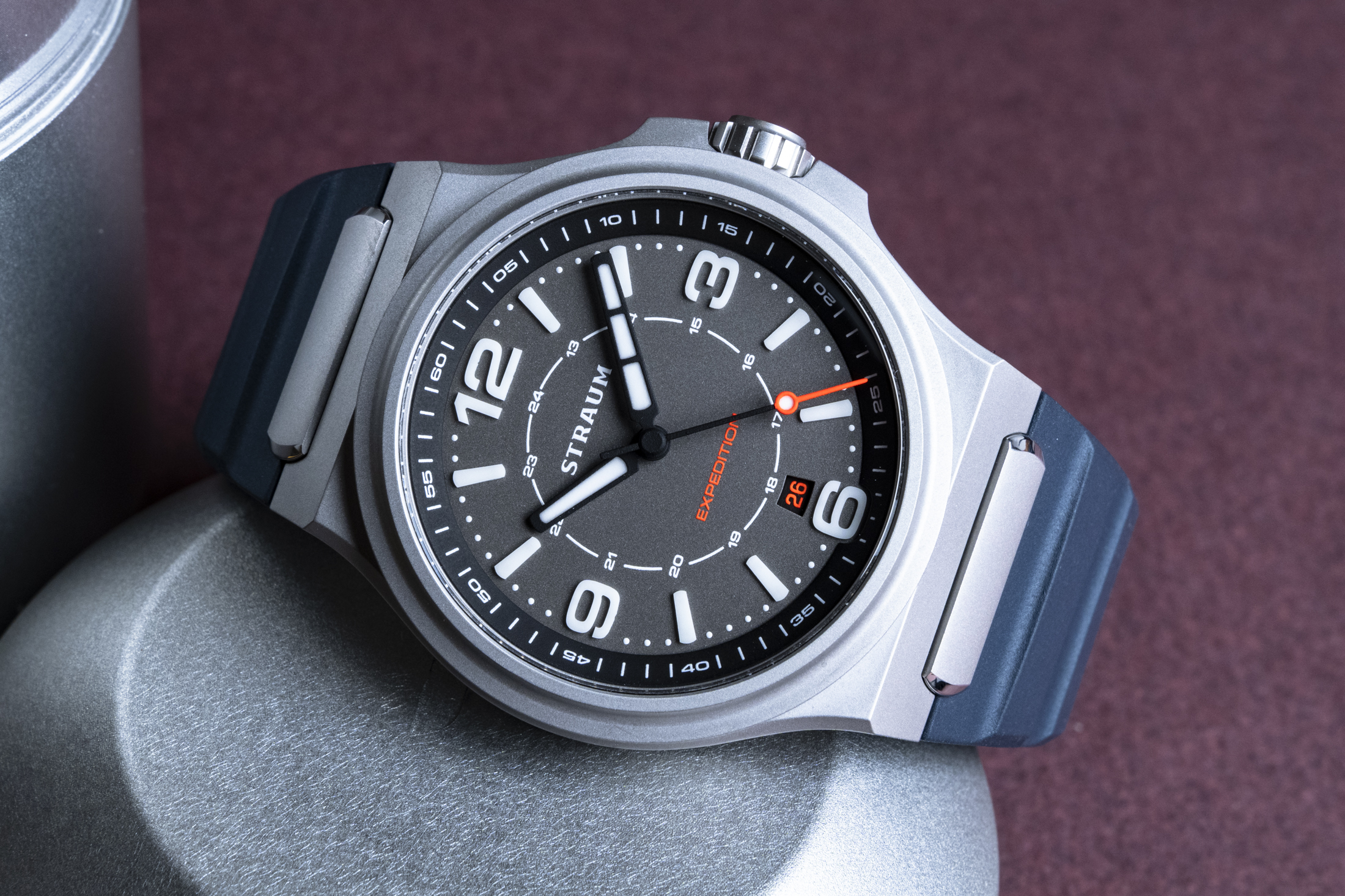Hands-On: The Straum Expedition