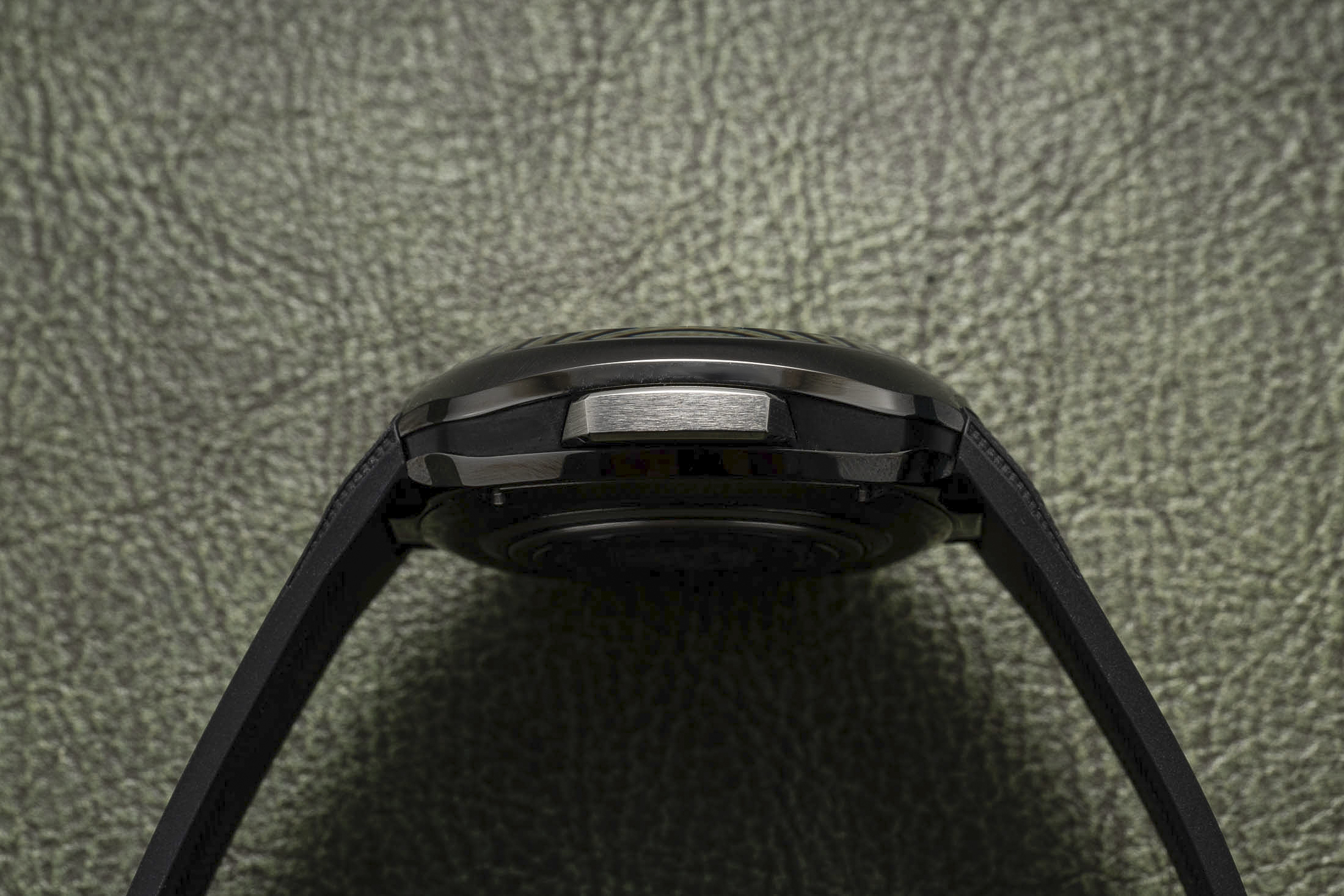 Introducing: The H. Moser & Cie. Off-Grid (Live Pics)